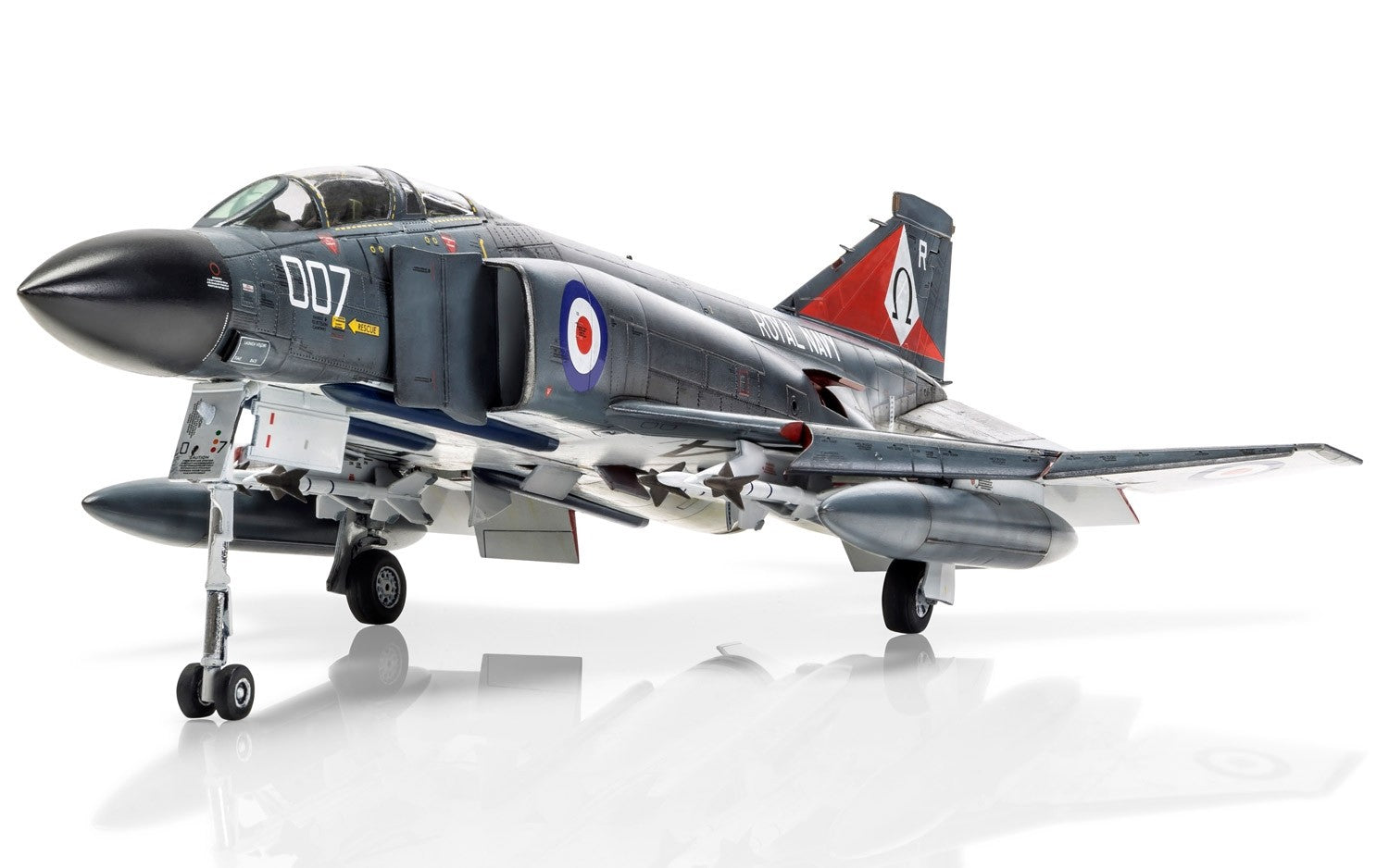 Airfix 1:72 McDonnell Douglas Phantom FG.1 A06016