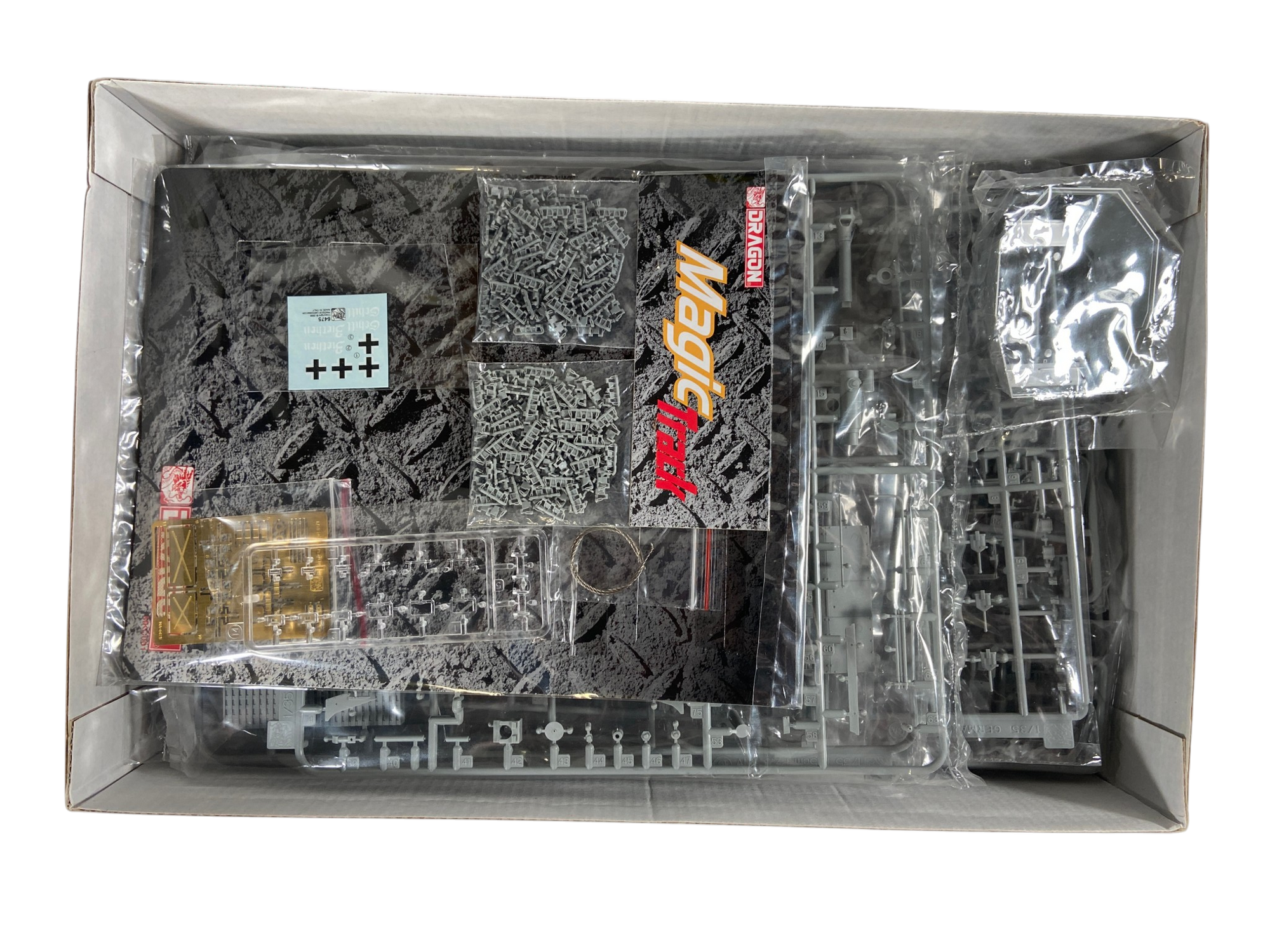Dragon 1:35 Pz.Sfl.IVb 10,5cm le.FH. 18/1 Sd.Kfz. 165/1 Ausf. A 6475