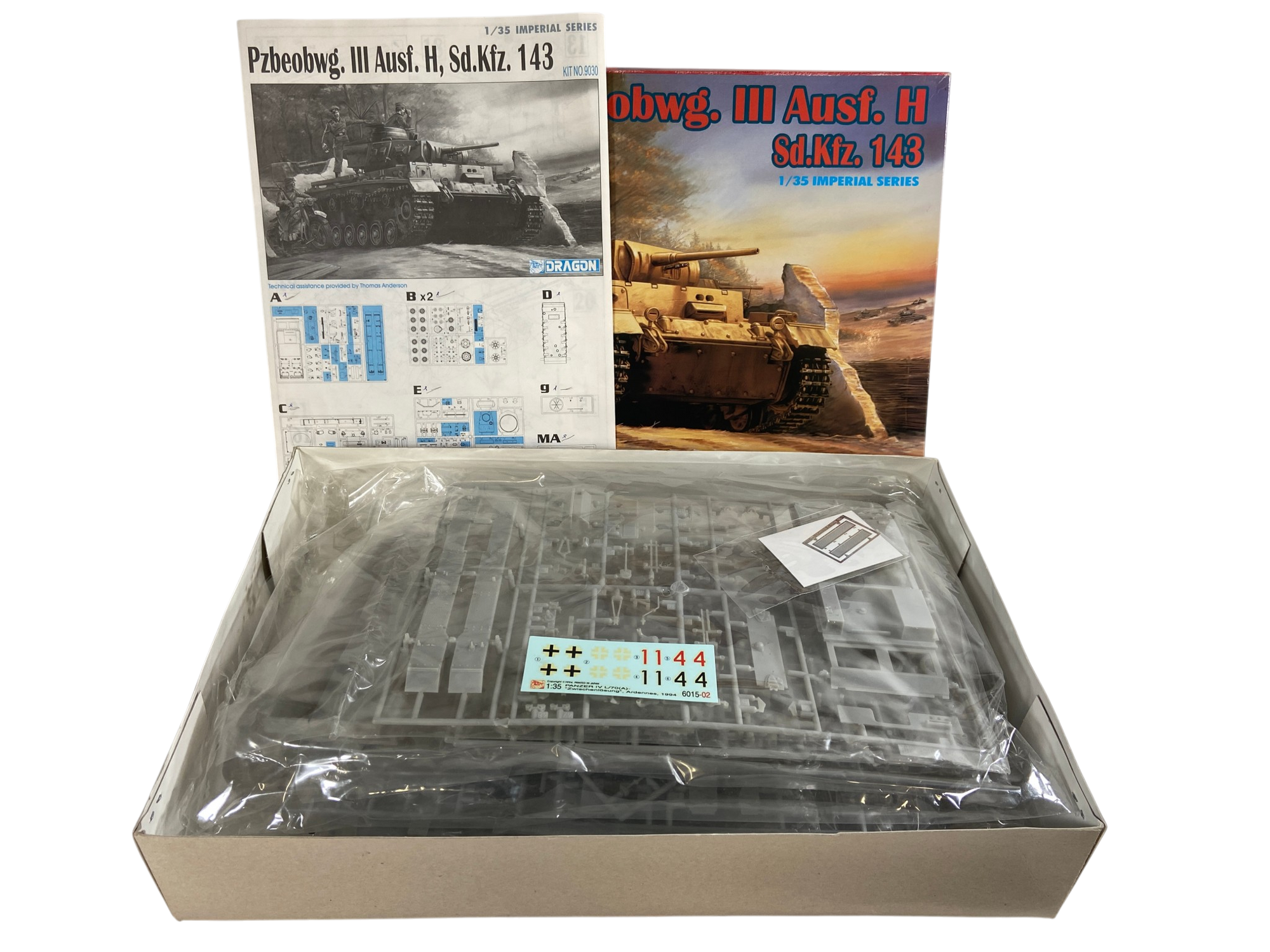 Dragon 1:35 Pzbeobwg. III Ausf. H Sd.Kfz. 143 9030