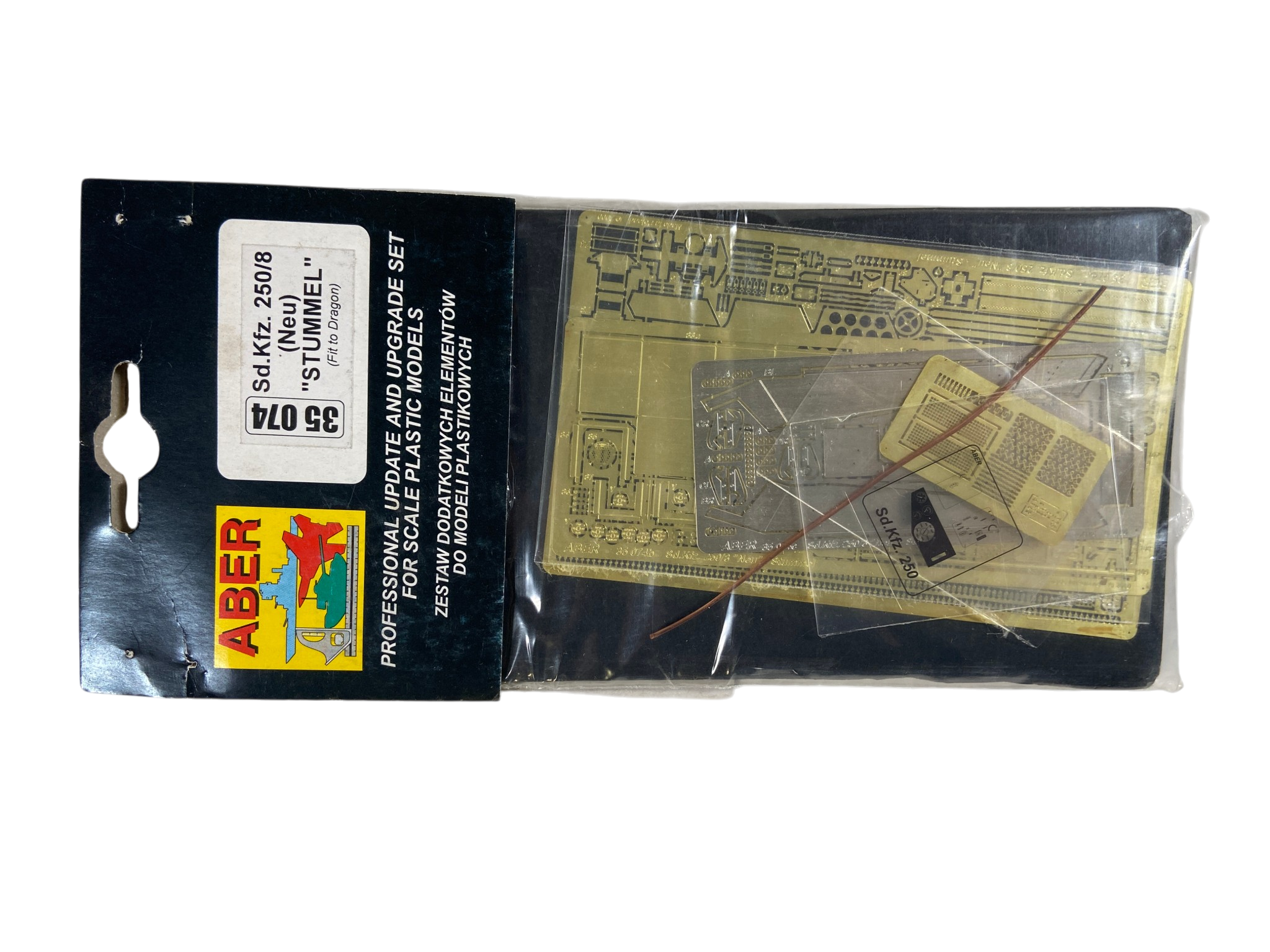 Dragon 1:35 Sd.Kfz. 250/8 Neu 7.5cm KwK37(L/24) 'Stummel' incl. PE Set 6102