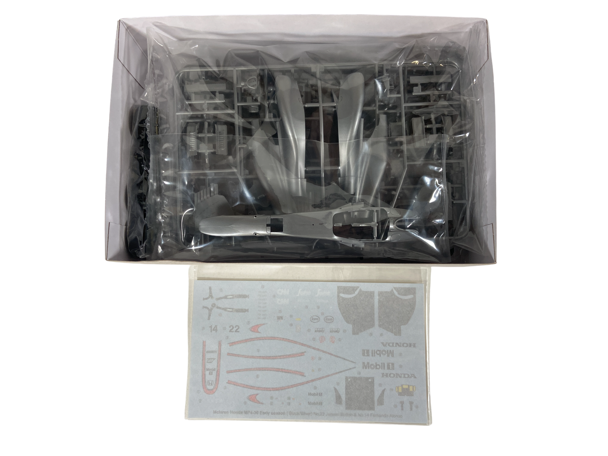 Ebbro 1:20 McLaren Honda MP4-30 2015 Early Season 20013