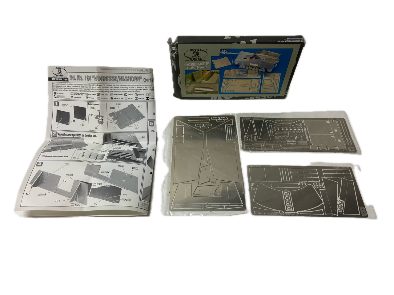 Royal Model 1:35 Hornisse-Nashorn Sd. Kfz. 164 (Part 2) 320