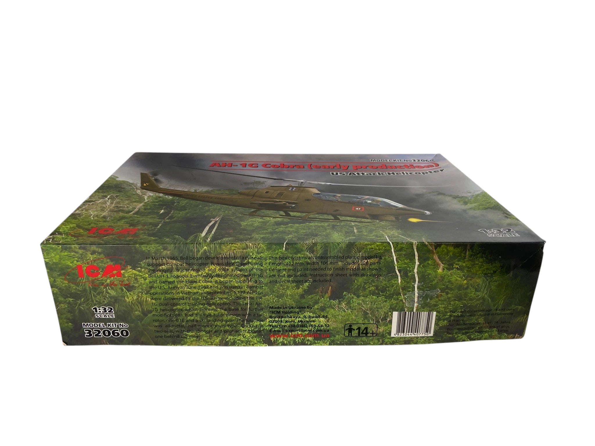 ICM 1:32 AH-1G Cobra (early production) US Attack Helicopter 32060