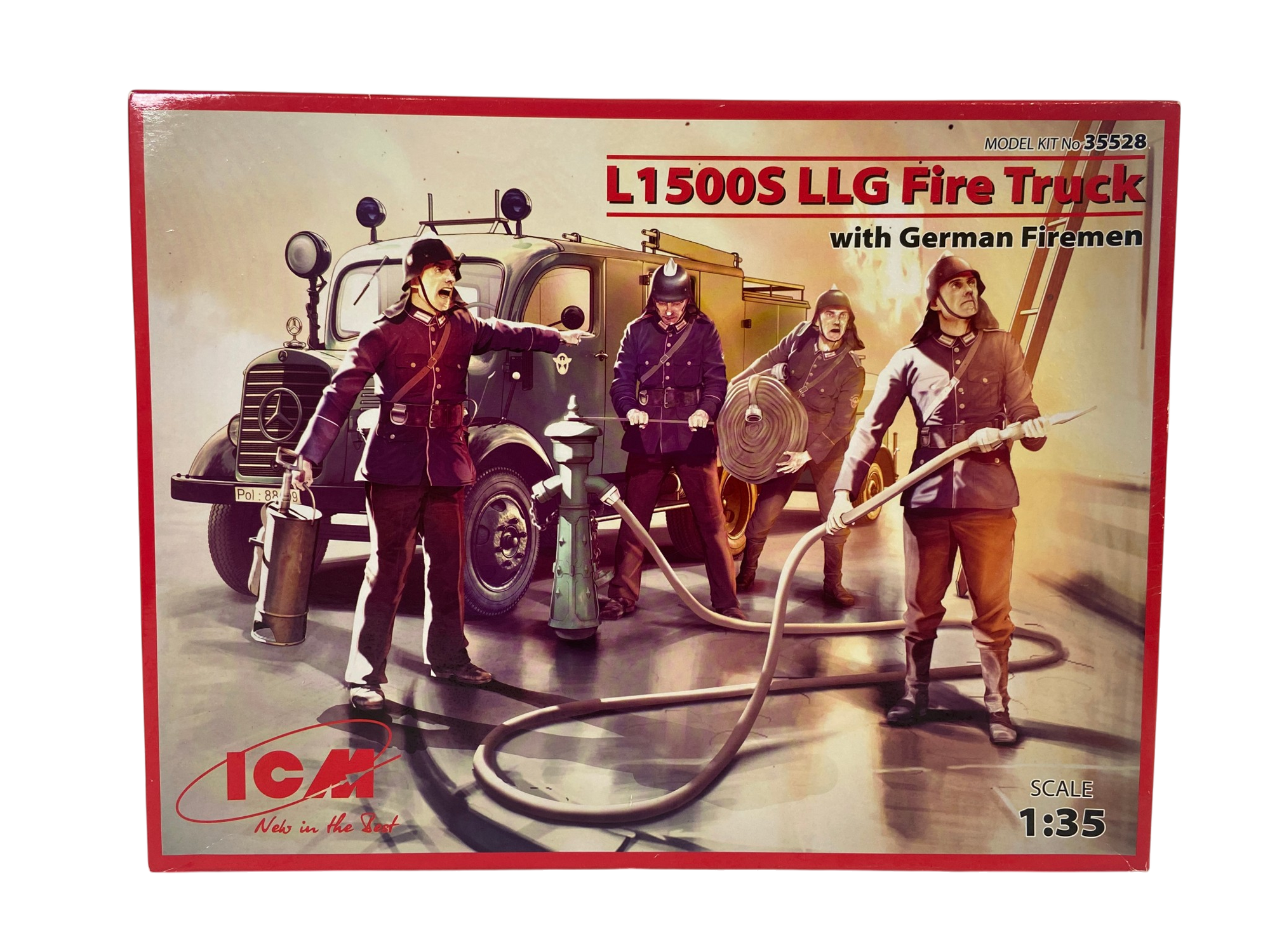 ICM 1:35 L1500S LLG Fire Truck with German Firemen 35528