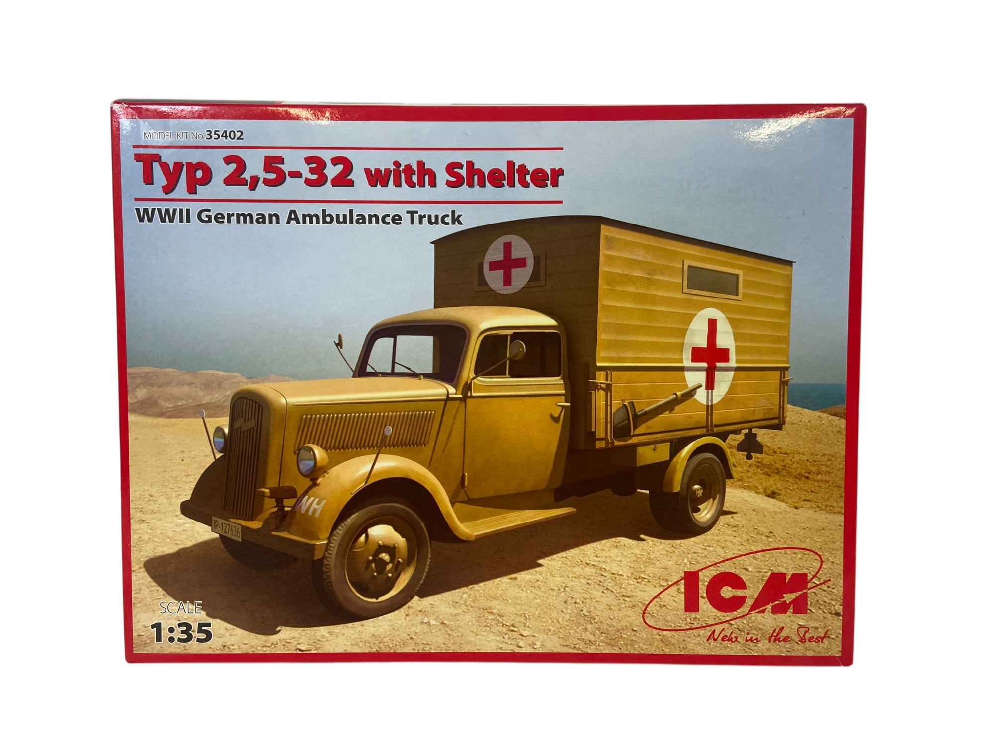 ICM 1:35 Typ 2,5-32 with Shelter WWII German Ambulance Truck 35402