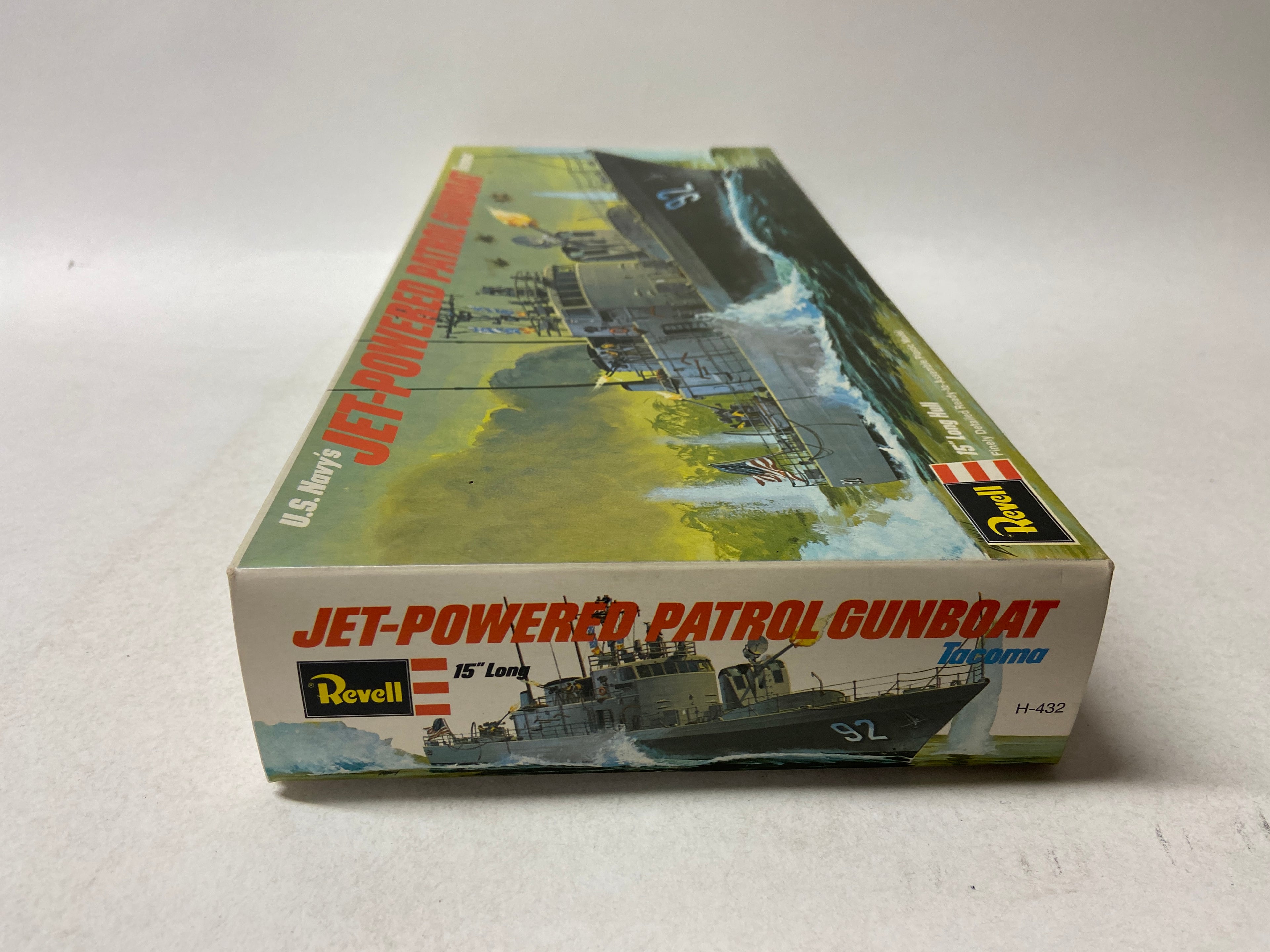 Revell 1:130 U.S. Navy's Jet-Powered Patrol Gunboat Tacoma H-432