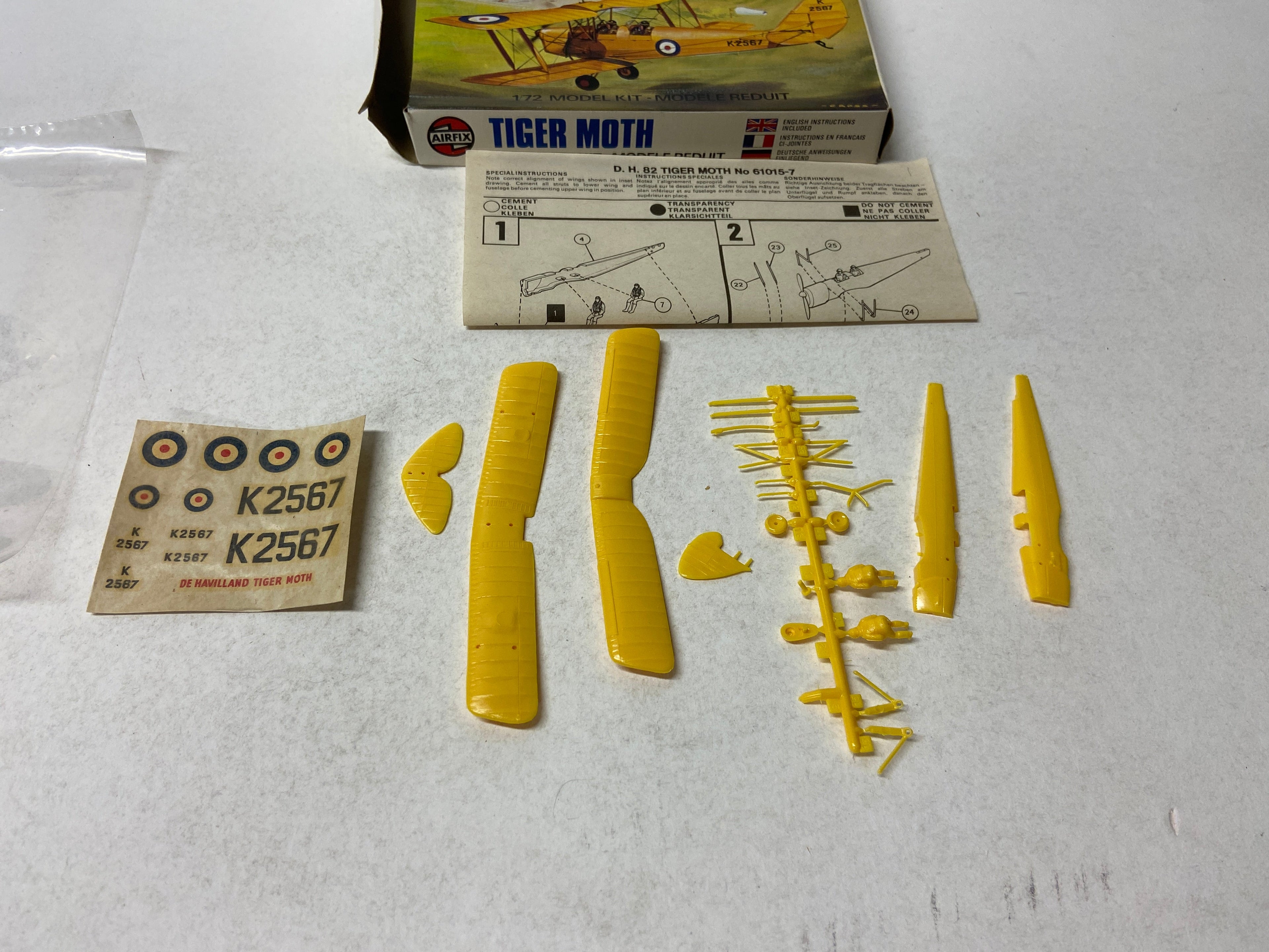 Airfix 1:72 De Havilland Tiger Moth 61015-7