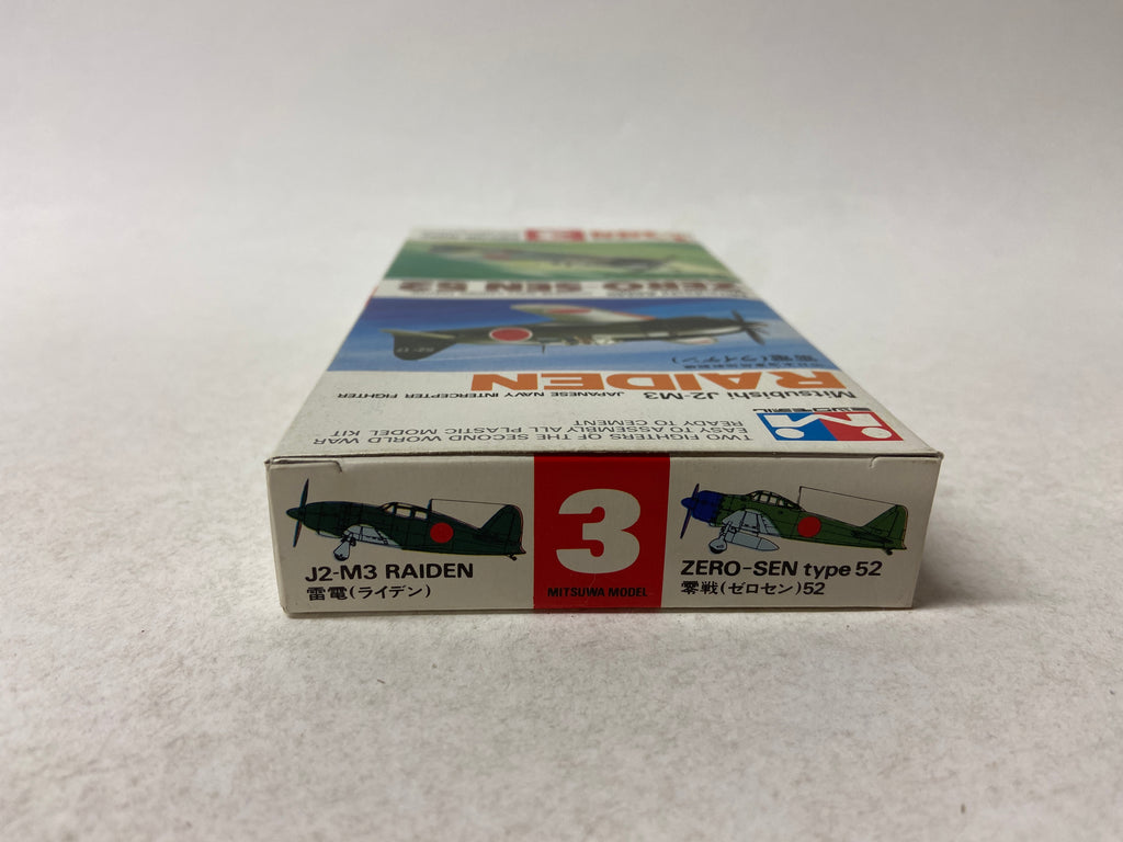 Mitsubishi J2-M3 Raiden & Mitsubishi A6M5 Zero-Sen 52