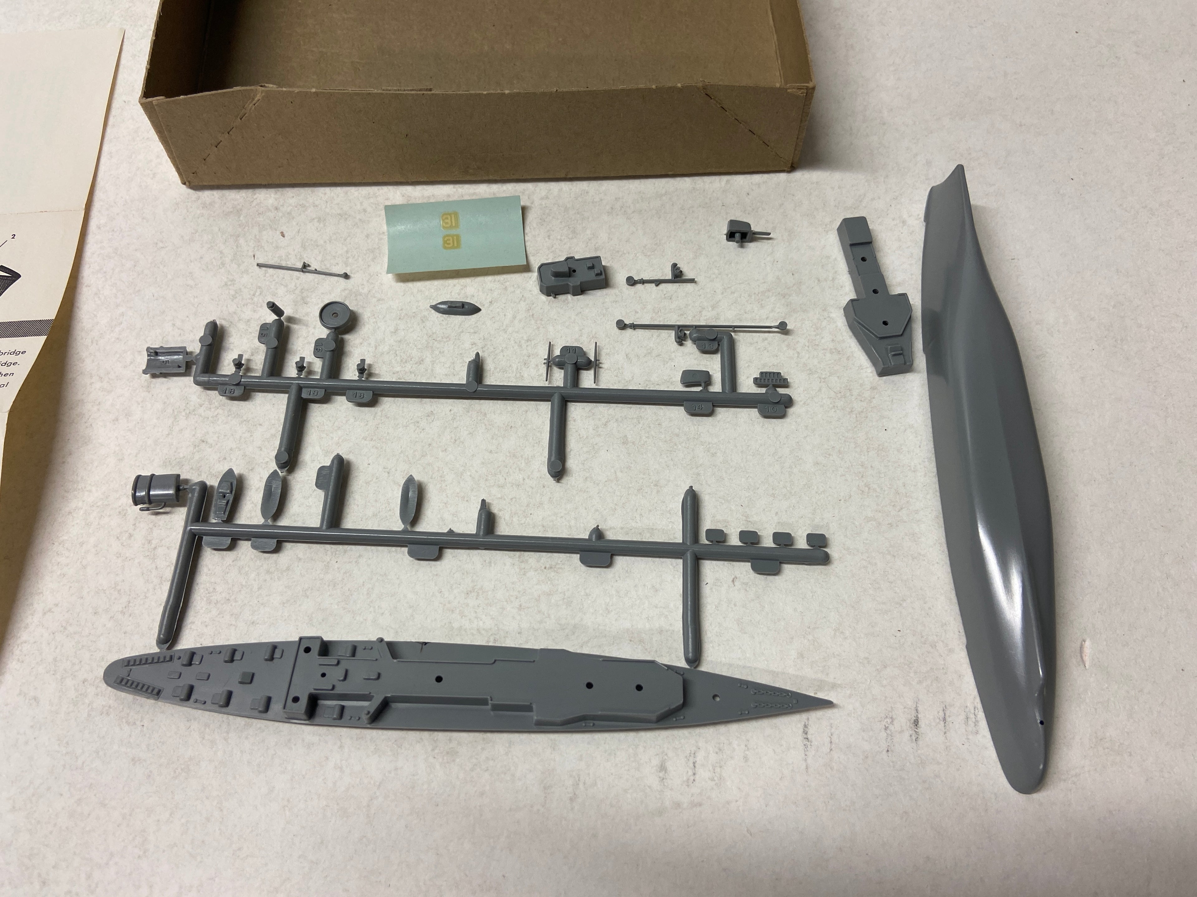 Hawk 1:600 Coast Guard Cutter 12-39