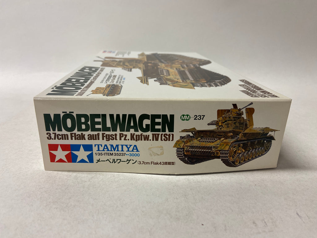German Self Propelled AA Gun Möbelwagen
