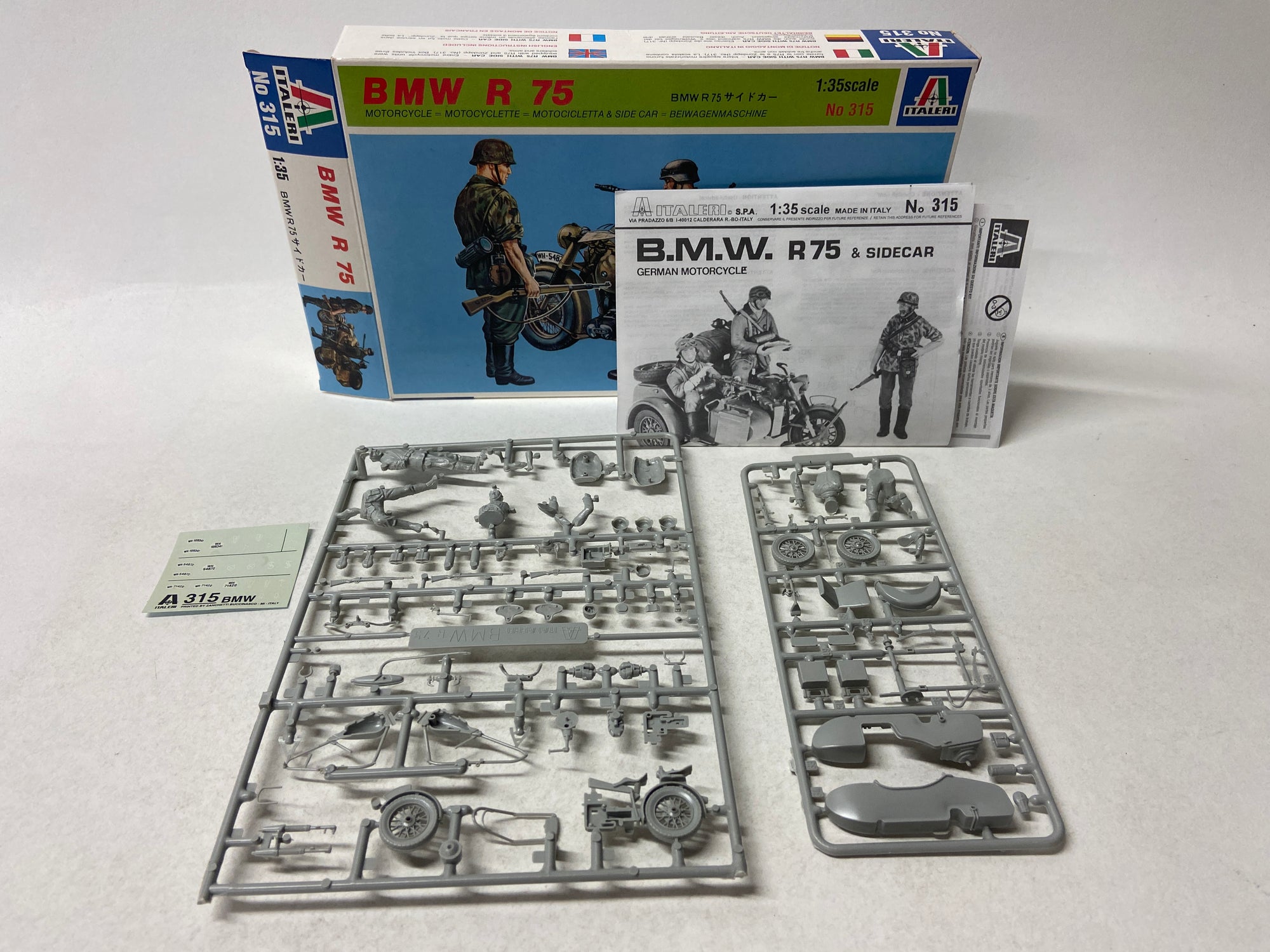 BMW R75 Beiwagenmaschine