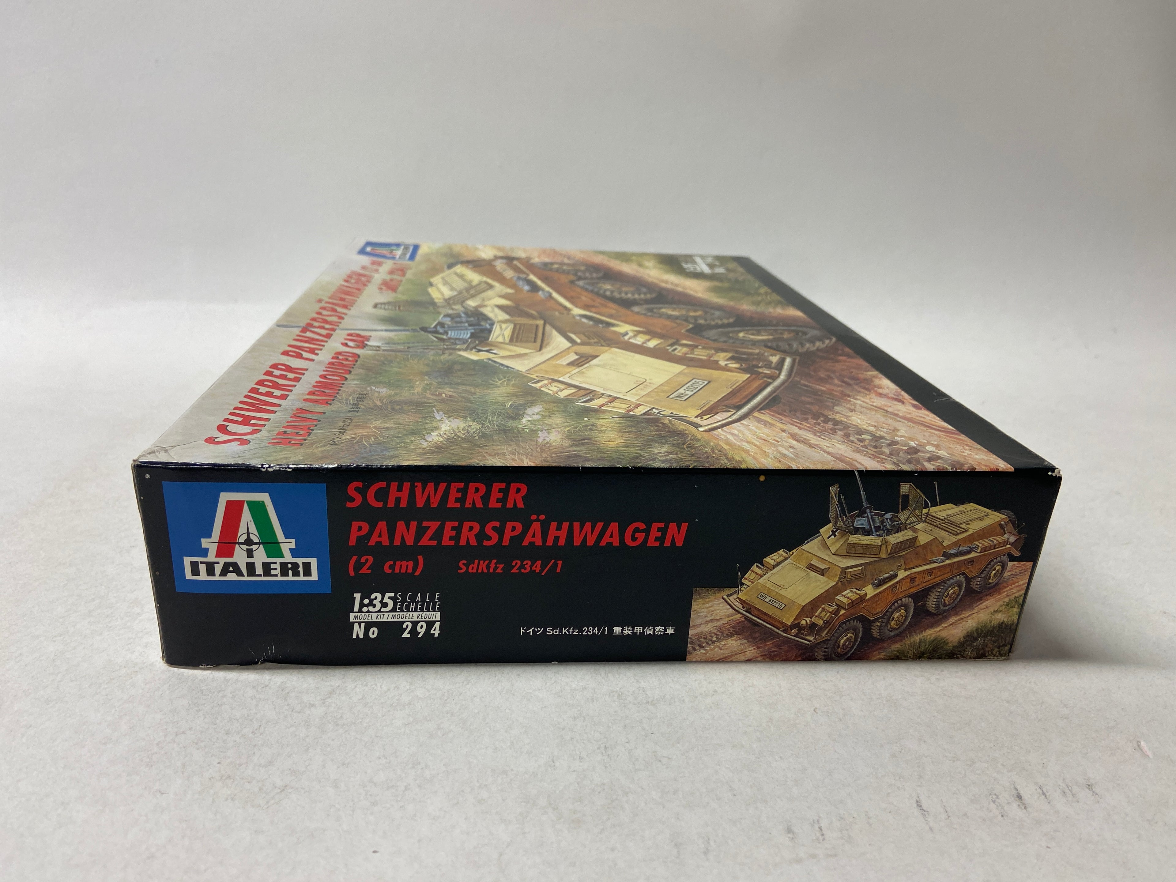 Italeri 1:35 Schwerer Panzerspähwagen SdKfz 234/1 incl. upgrade sets 294