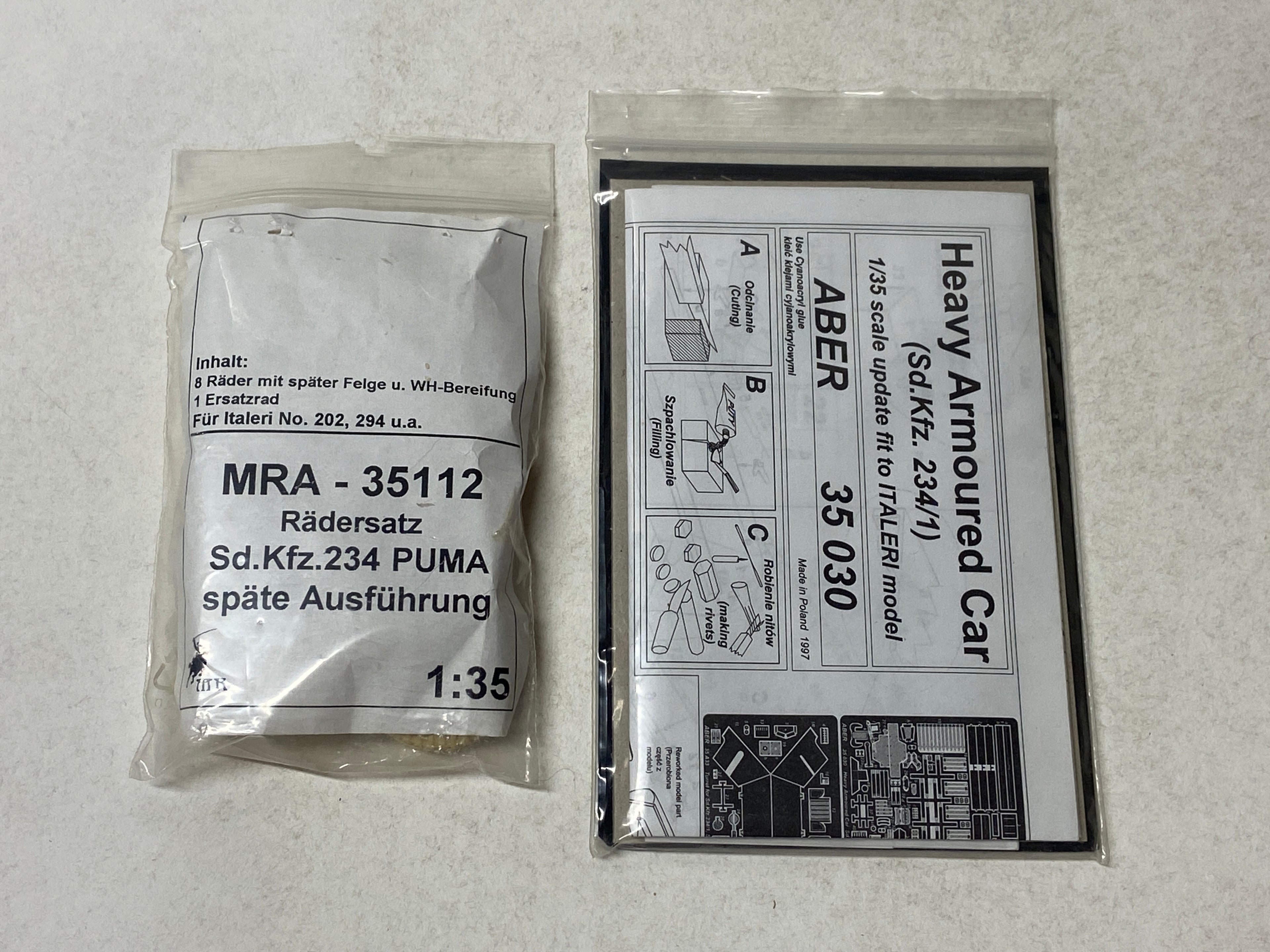 Italeri 1:35 Schwerer Panzerspähwagen SdKfz 234/1 incl. upgrade sets 294