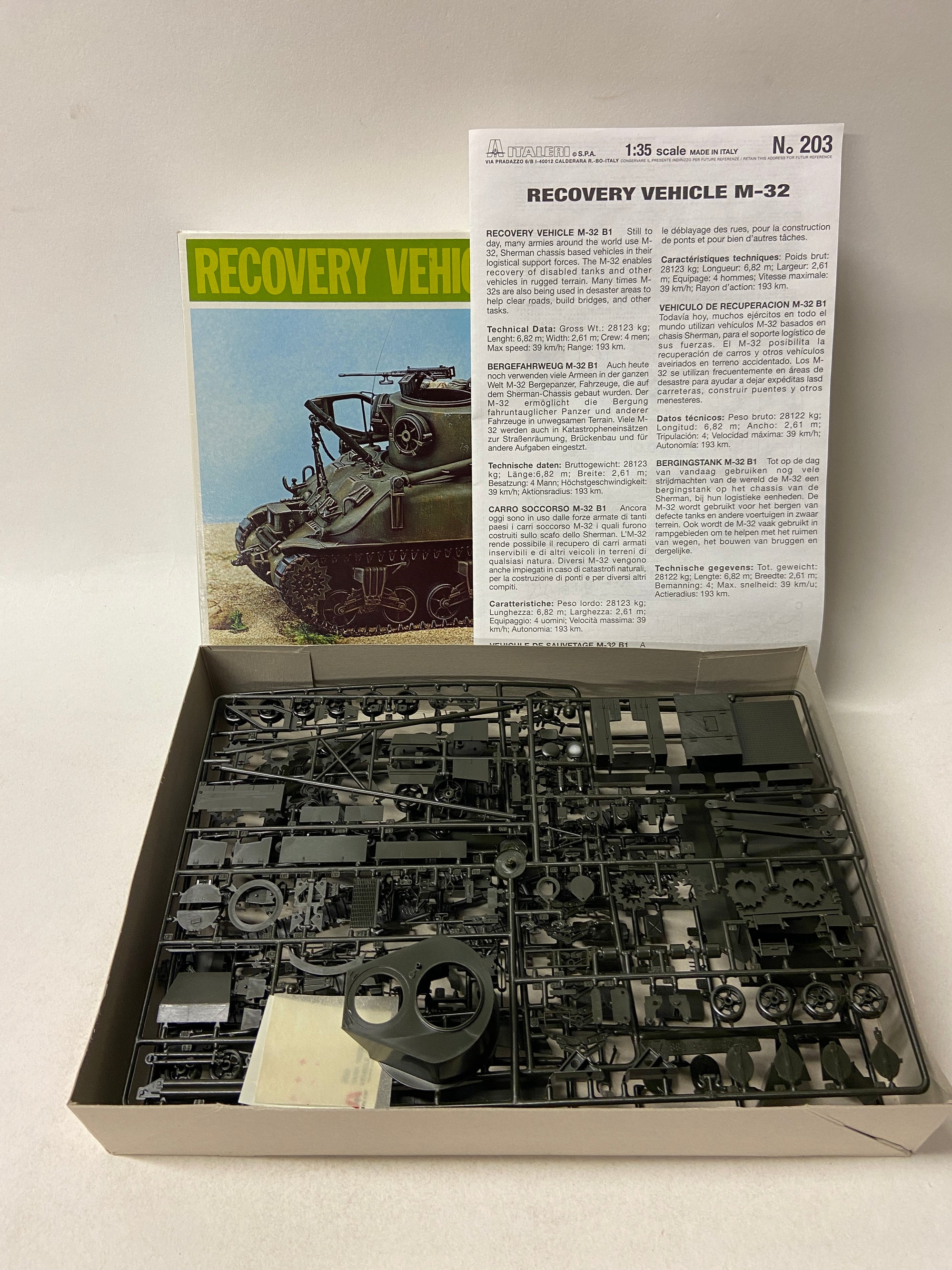 Recovery Vehicle M-32