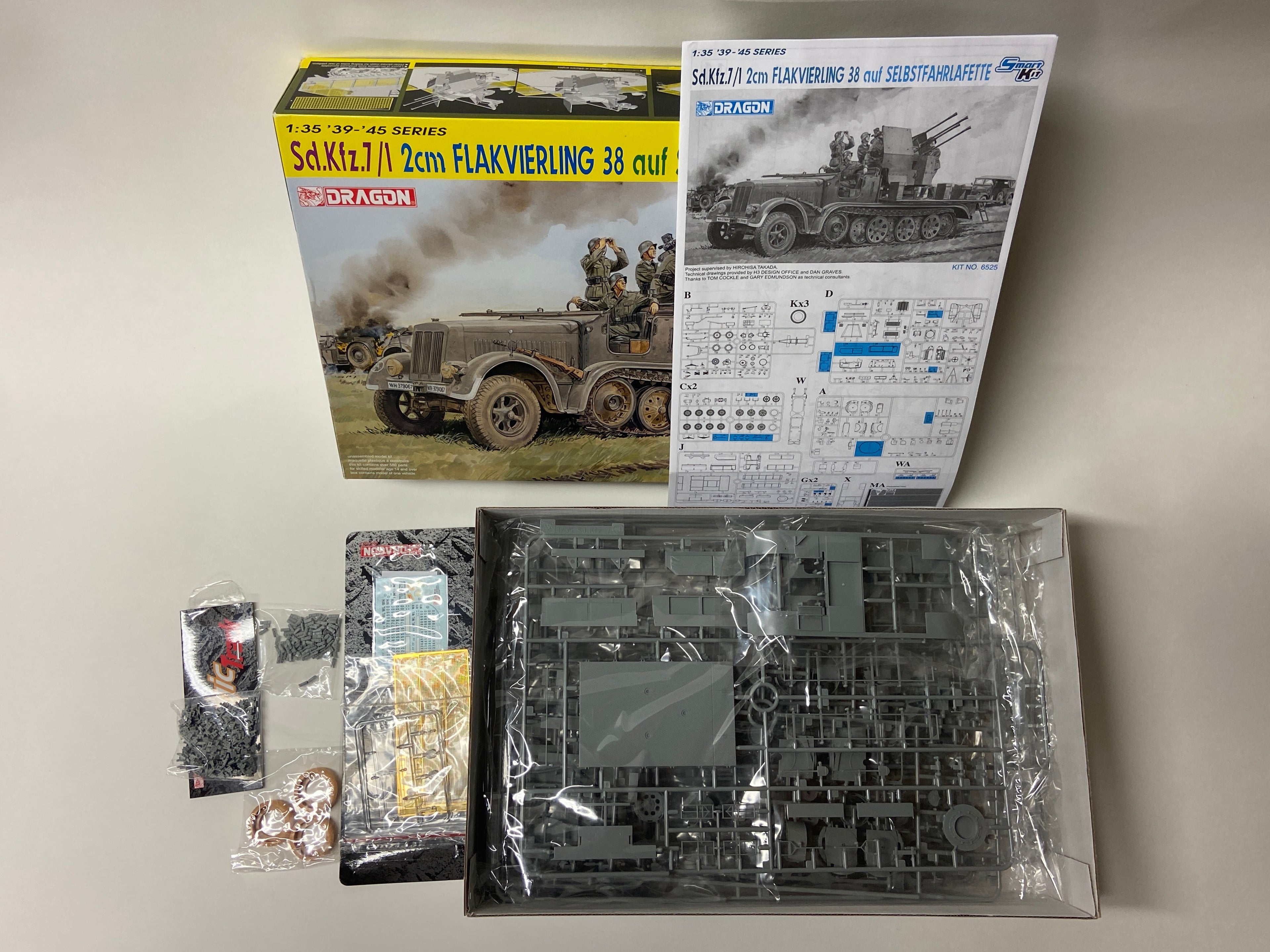 Dragon 1:35 Sd.Kfz.7/1 2cm Flakvierling 38 auf Selbstfahrlafette 6525