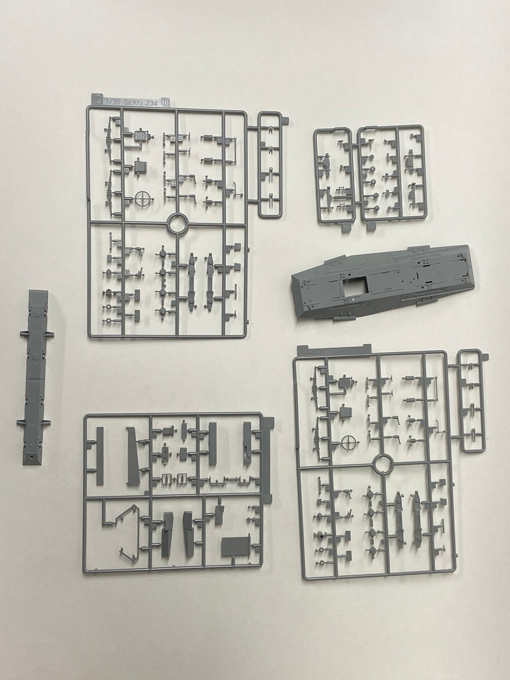 Sd.Kfz. 234/1 Schwerer Panzerspähwagen (2cm)
