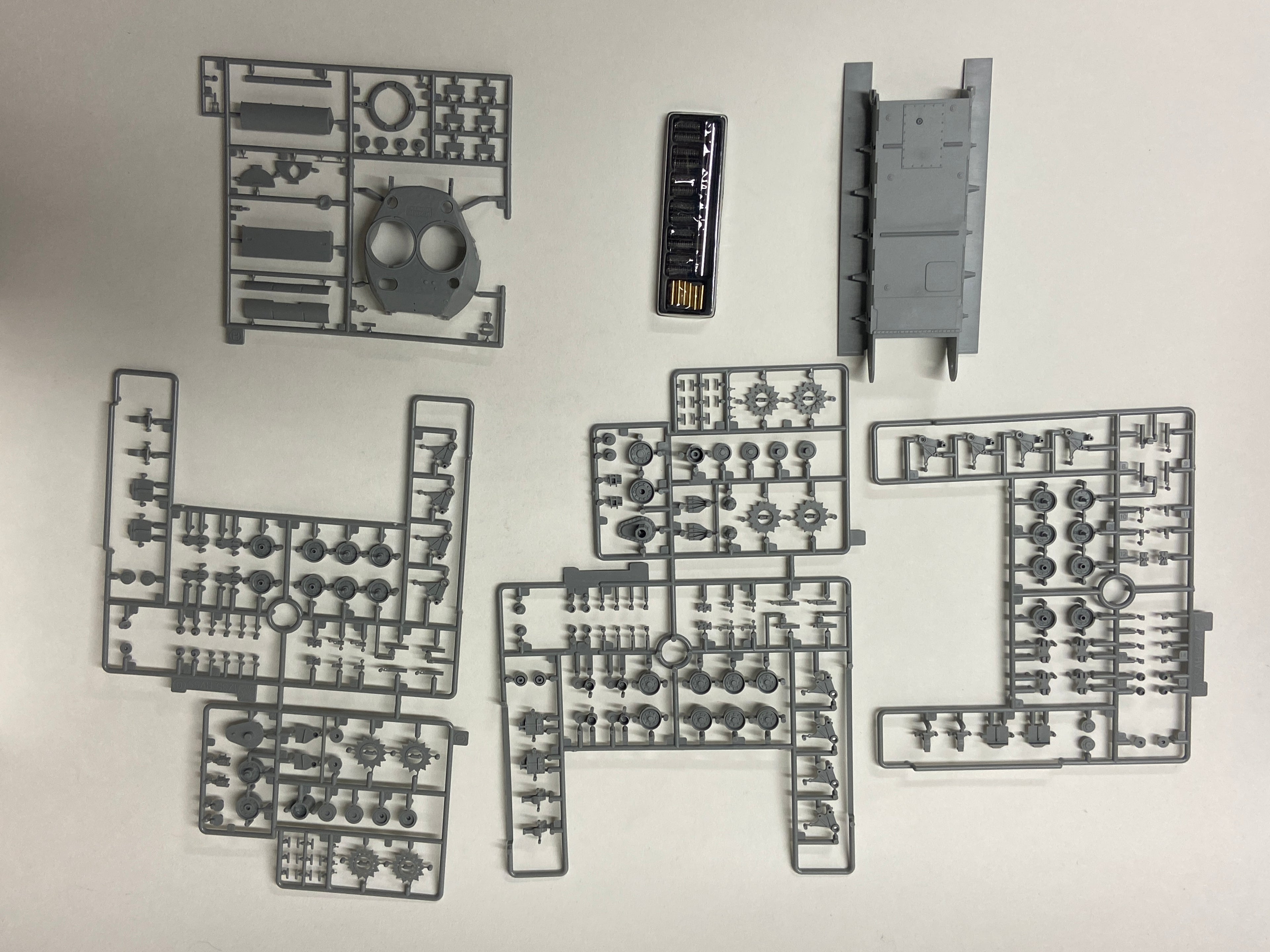 Dragon 1:35 M4A3E8 'Thunderbolt VII' 6183