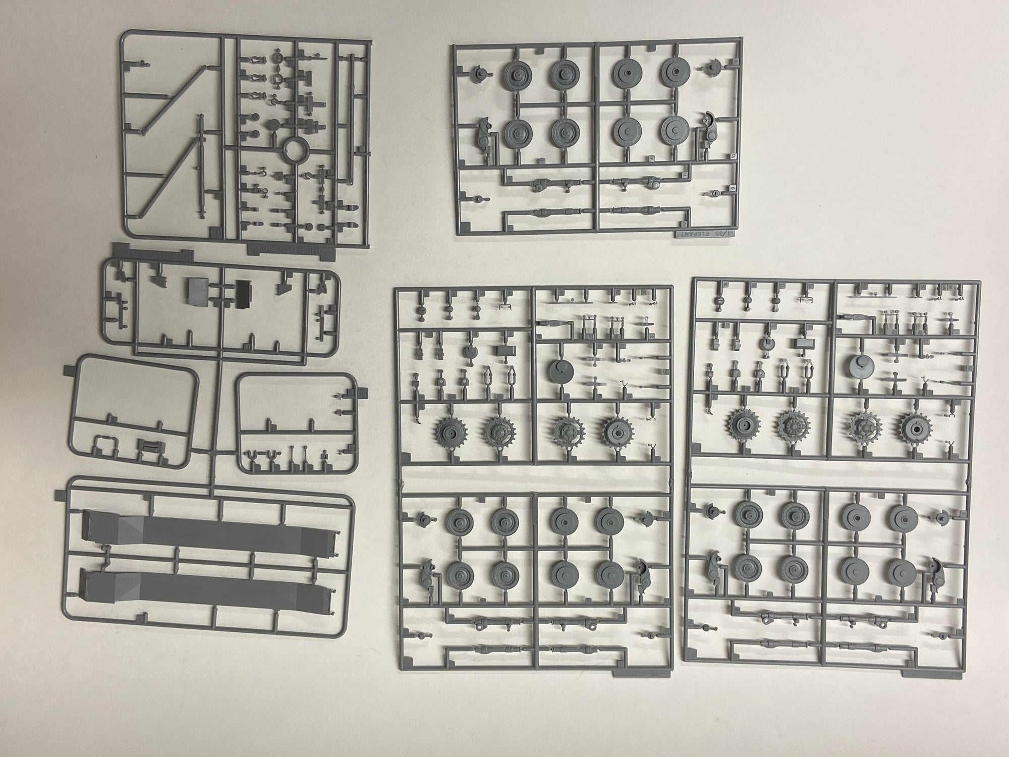 Bergepanzer Tiger (P)