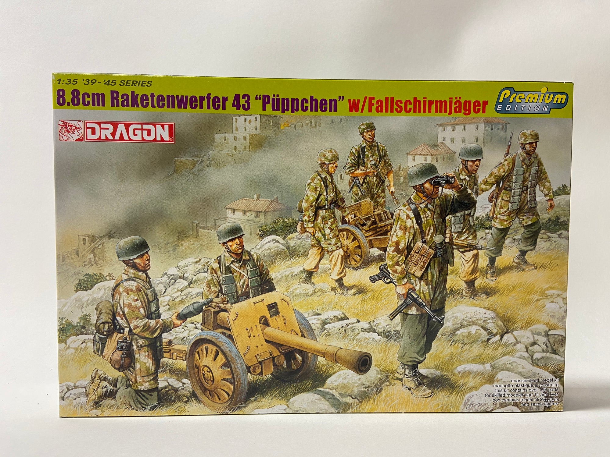 8.8cm Raketenwerfer 43 "Püppchen" w/Fallschirmjäger