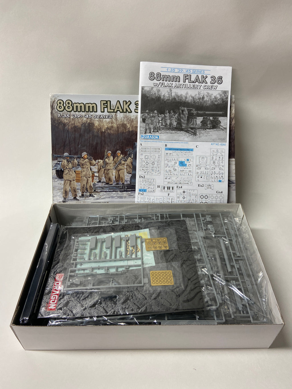 88mm Flak 36 w/Flak Artillery Crew