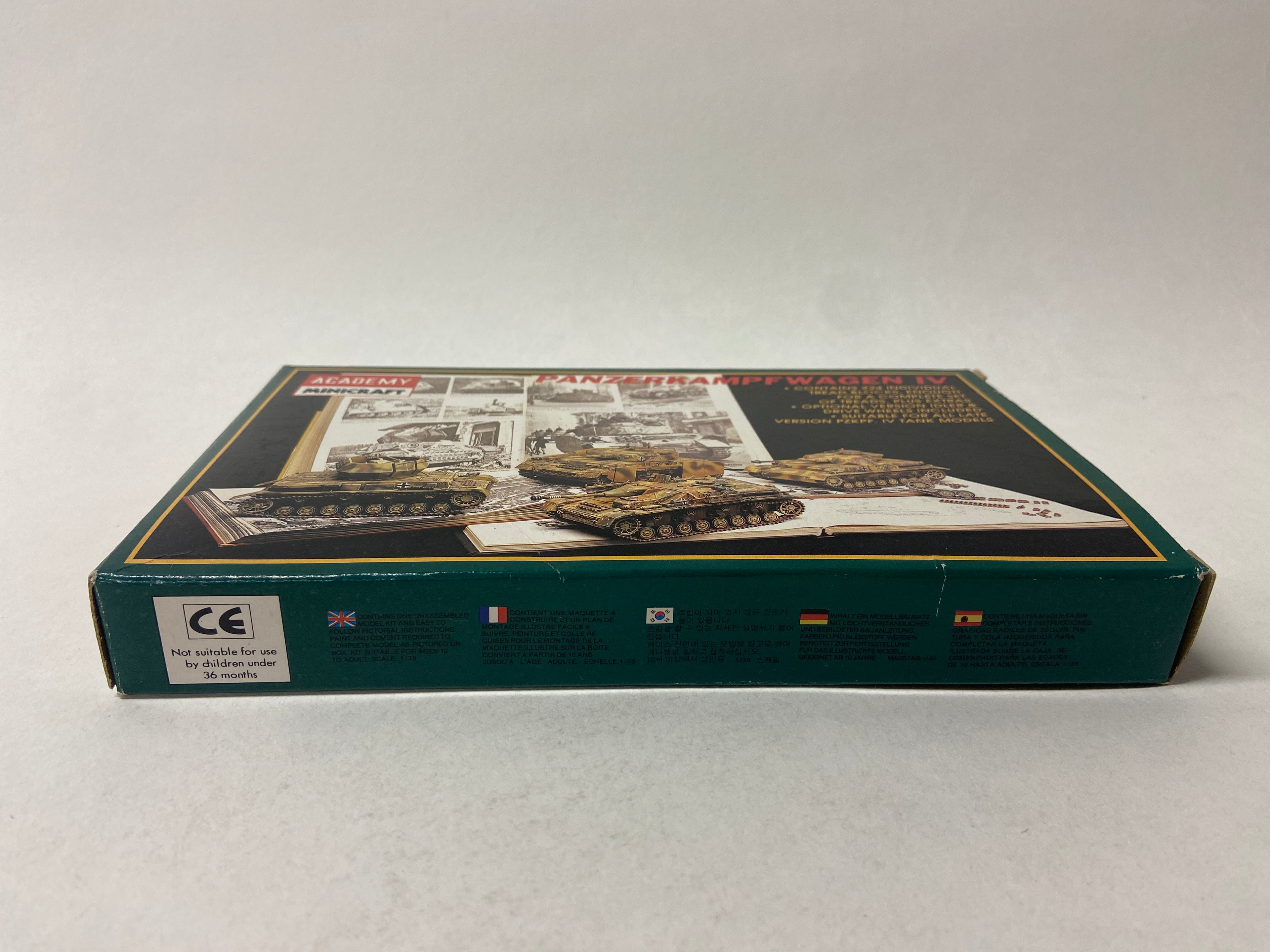 Academy 1:35 Panzerkampfwagen IV Individual Tread Blocks 1357