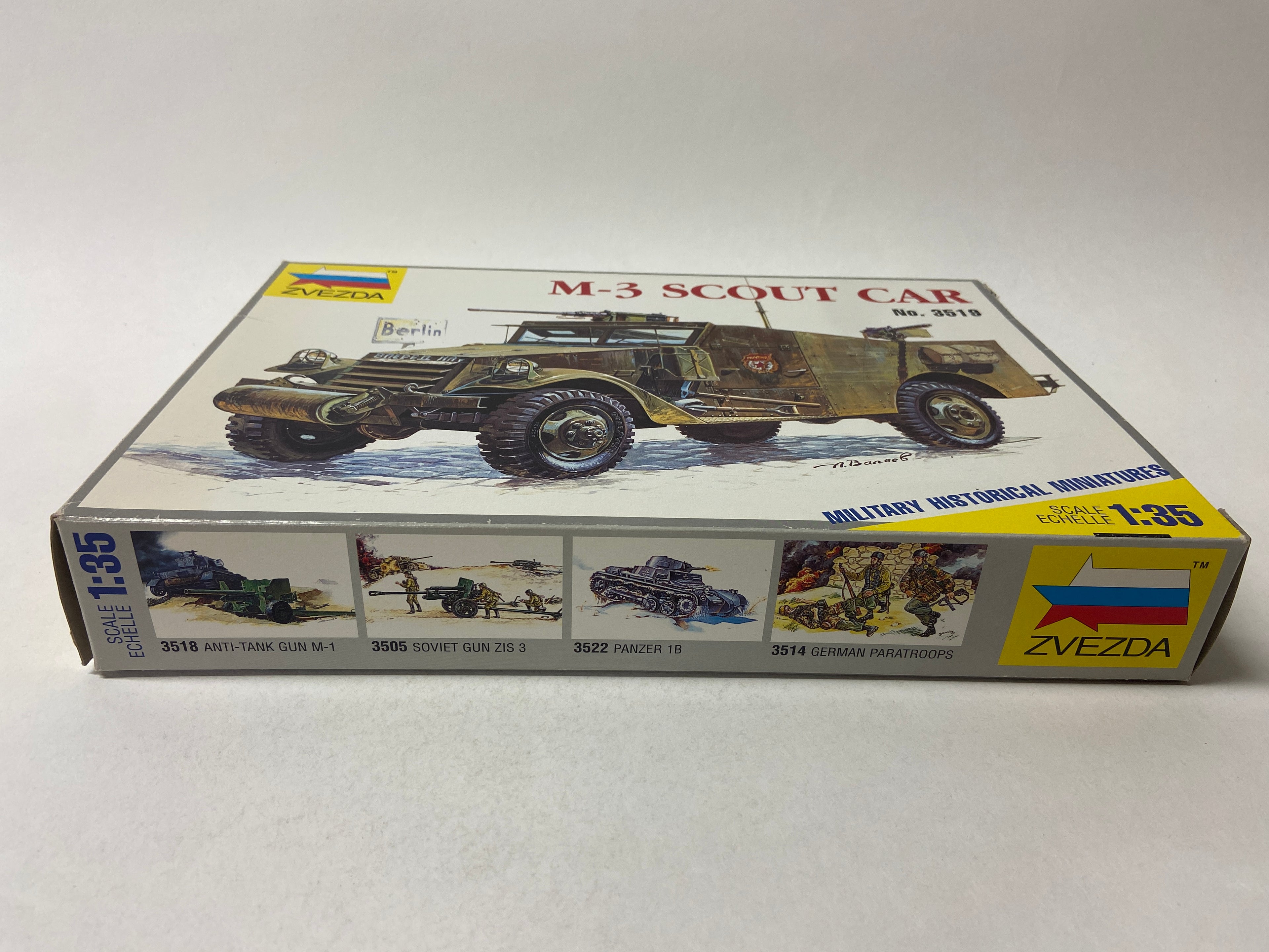 Zvezda 1:35 M-3 Scout Car incl. PE Set 3519