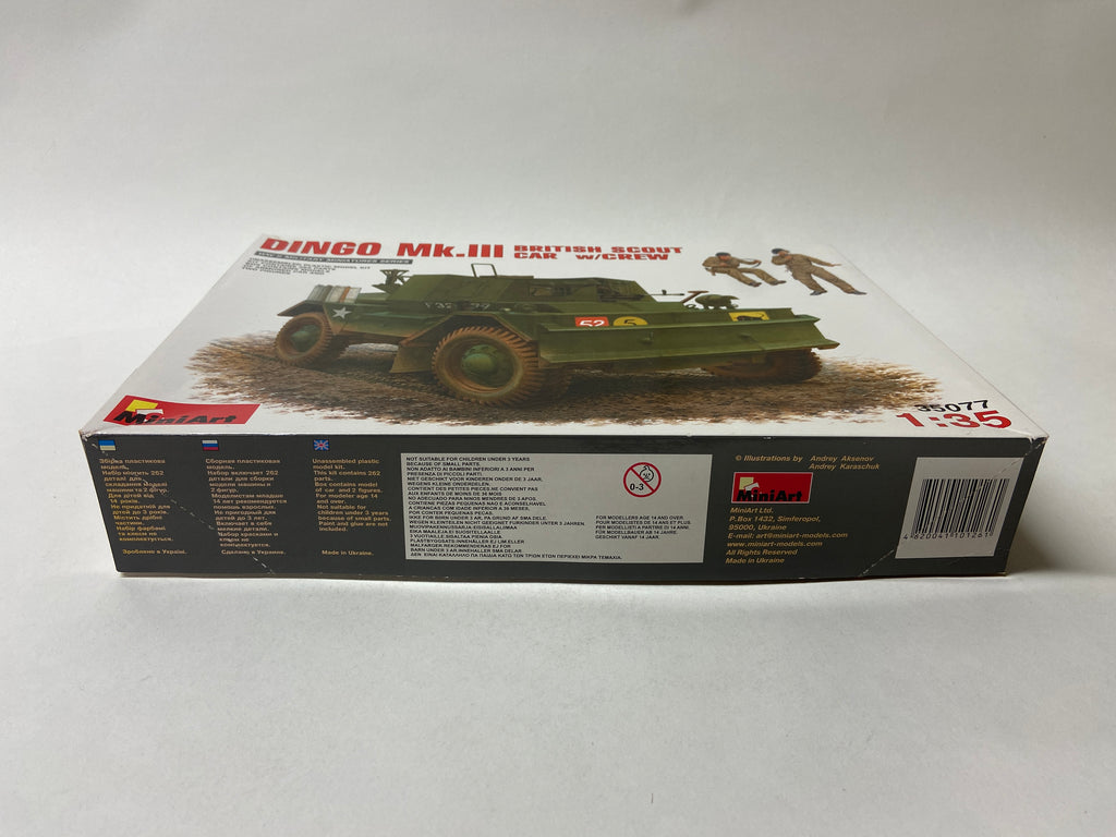 Dingo Mk.III British Scout Car w/Crew