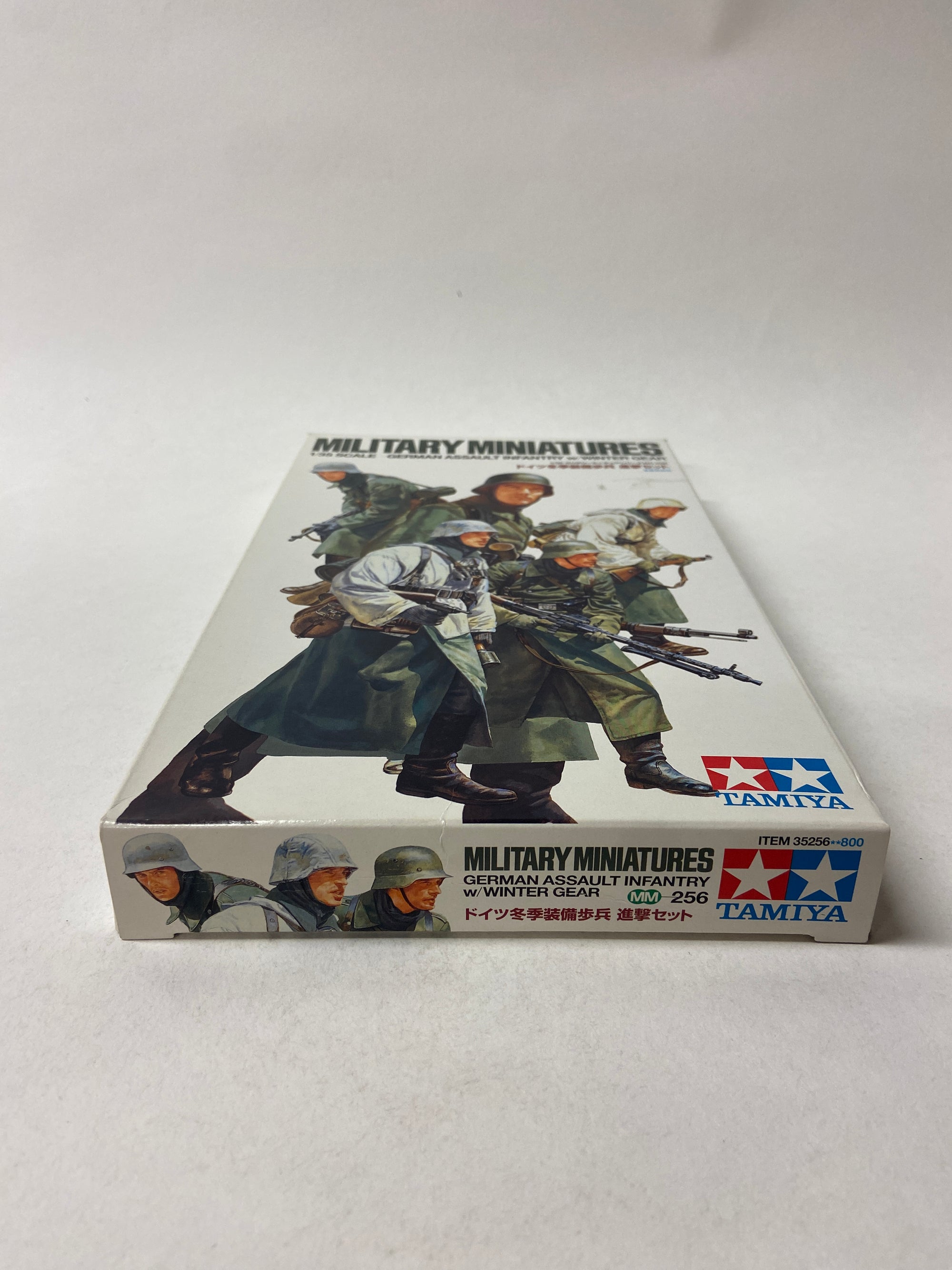 Military Miniatures German Assault Infantry w/Winter Gear