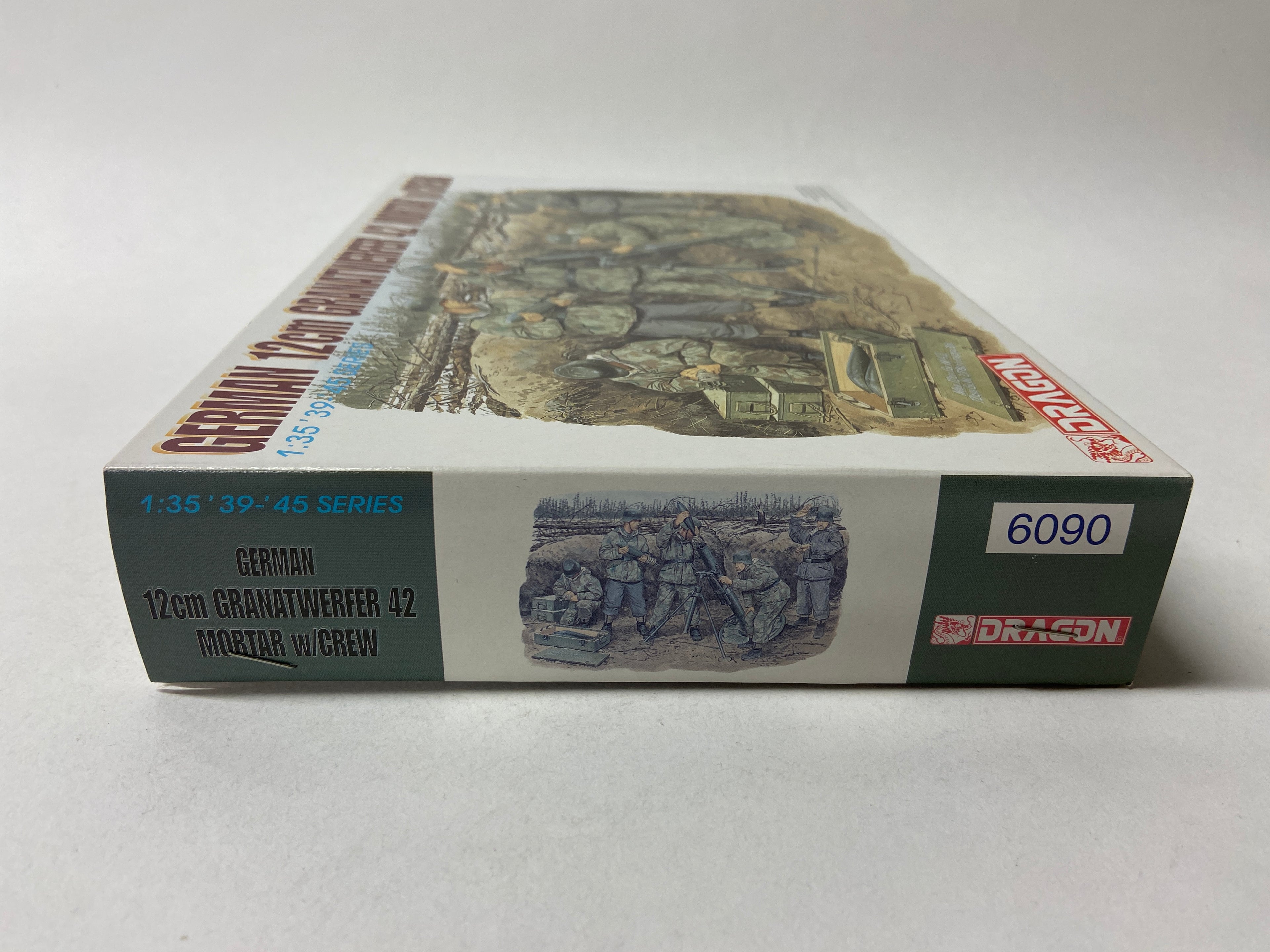 Dragon 1:35 2x German 12cm Granatwerfer 42 Mortar w/Crew (2 kits in doos) 6090