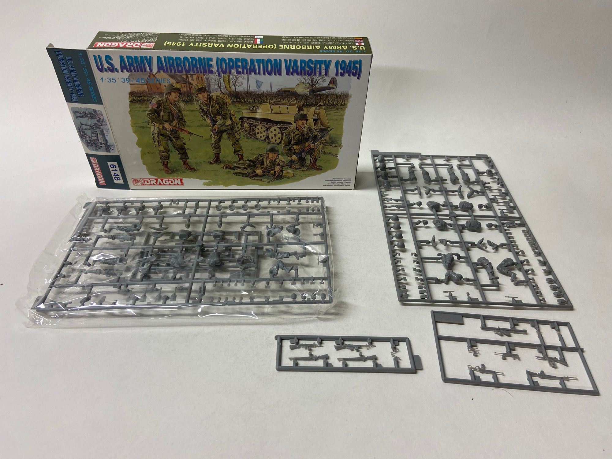 2x U.S. Army Airborne (Operation Varsity 1945) (2 kits in doos)