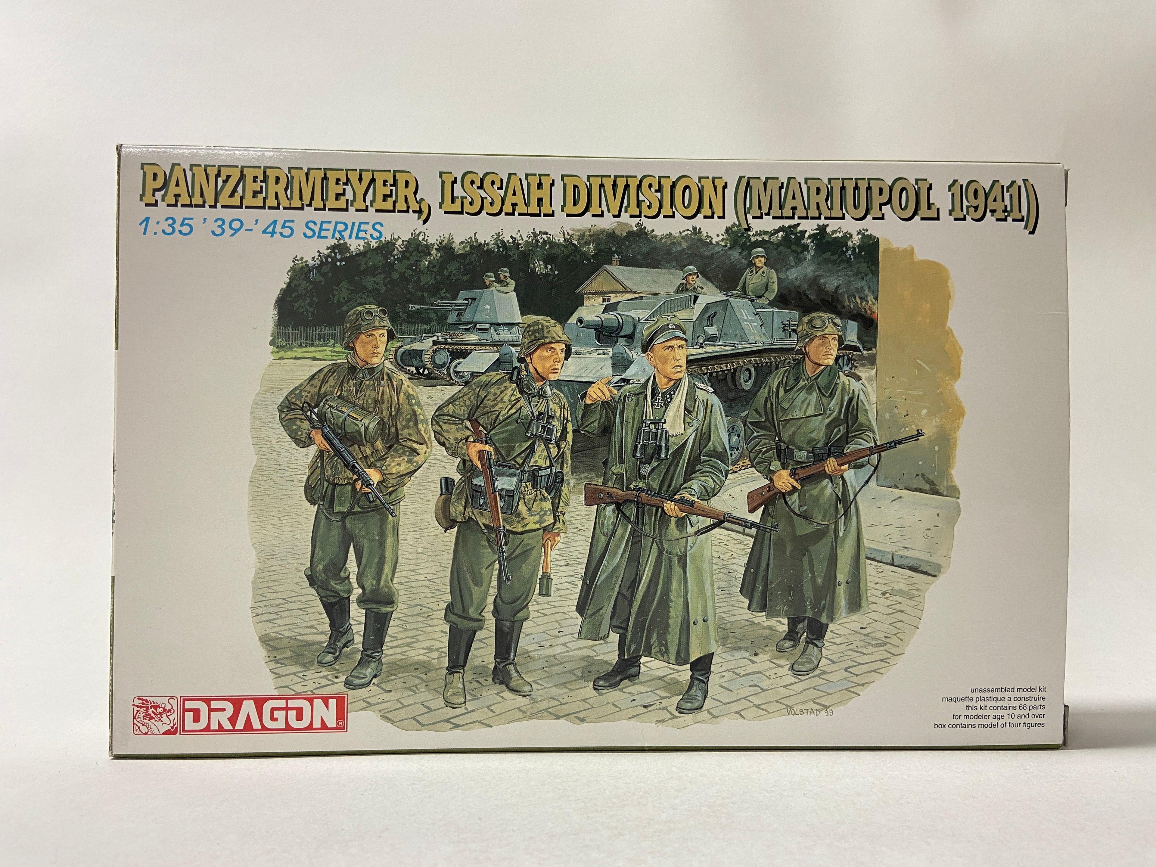 Dragon 1:35 3x Panzermeyer, LSSAH Division (Mariupol 1941) (3 kits in doos) 6116