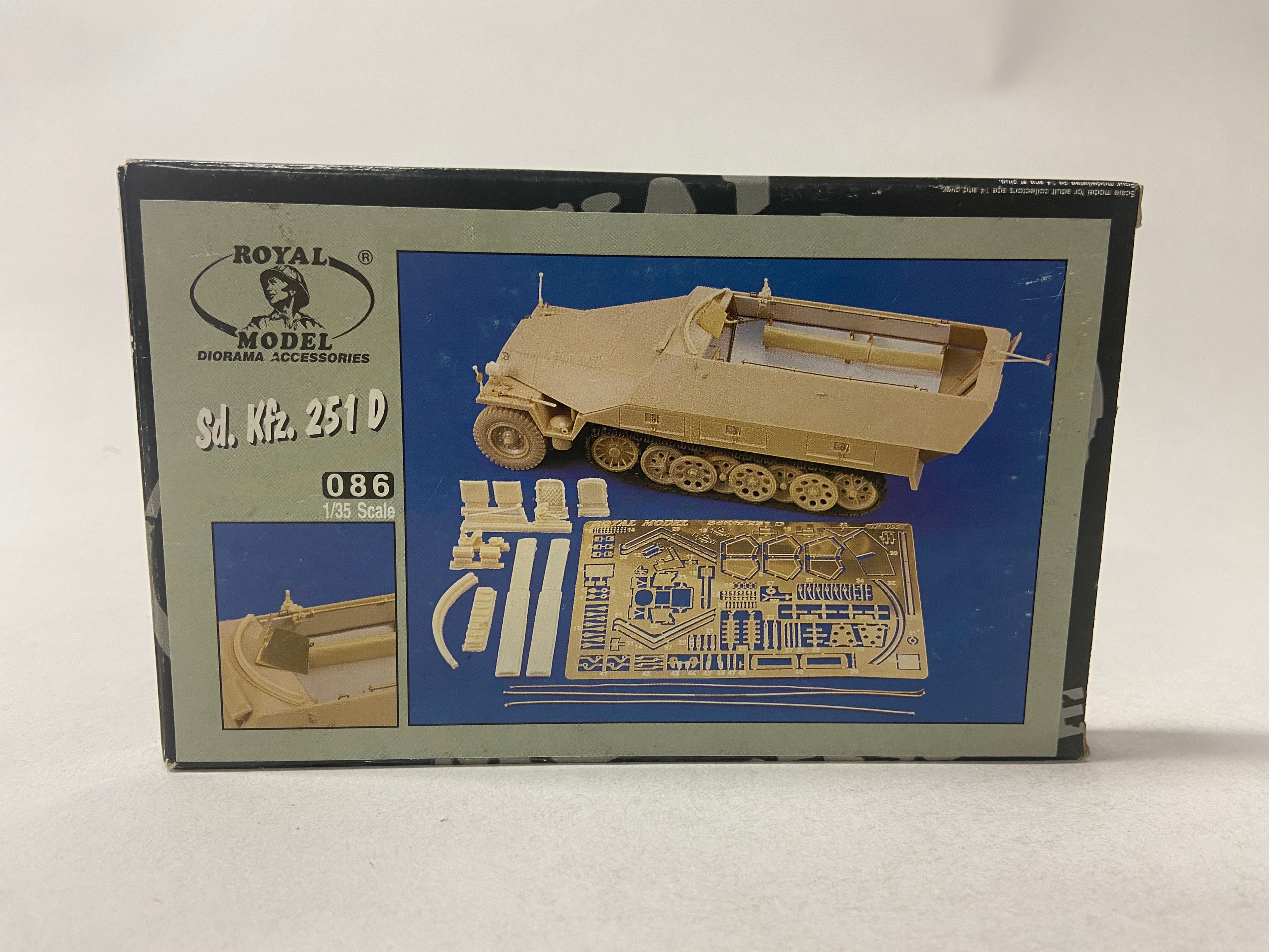 Royal Model 1:35 Sd. Kfz. 251 D (Part 2) 086