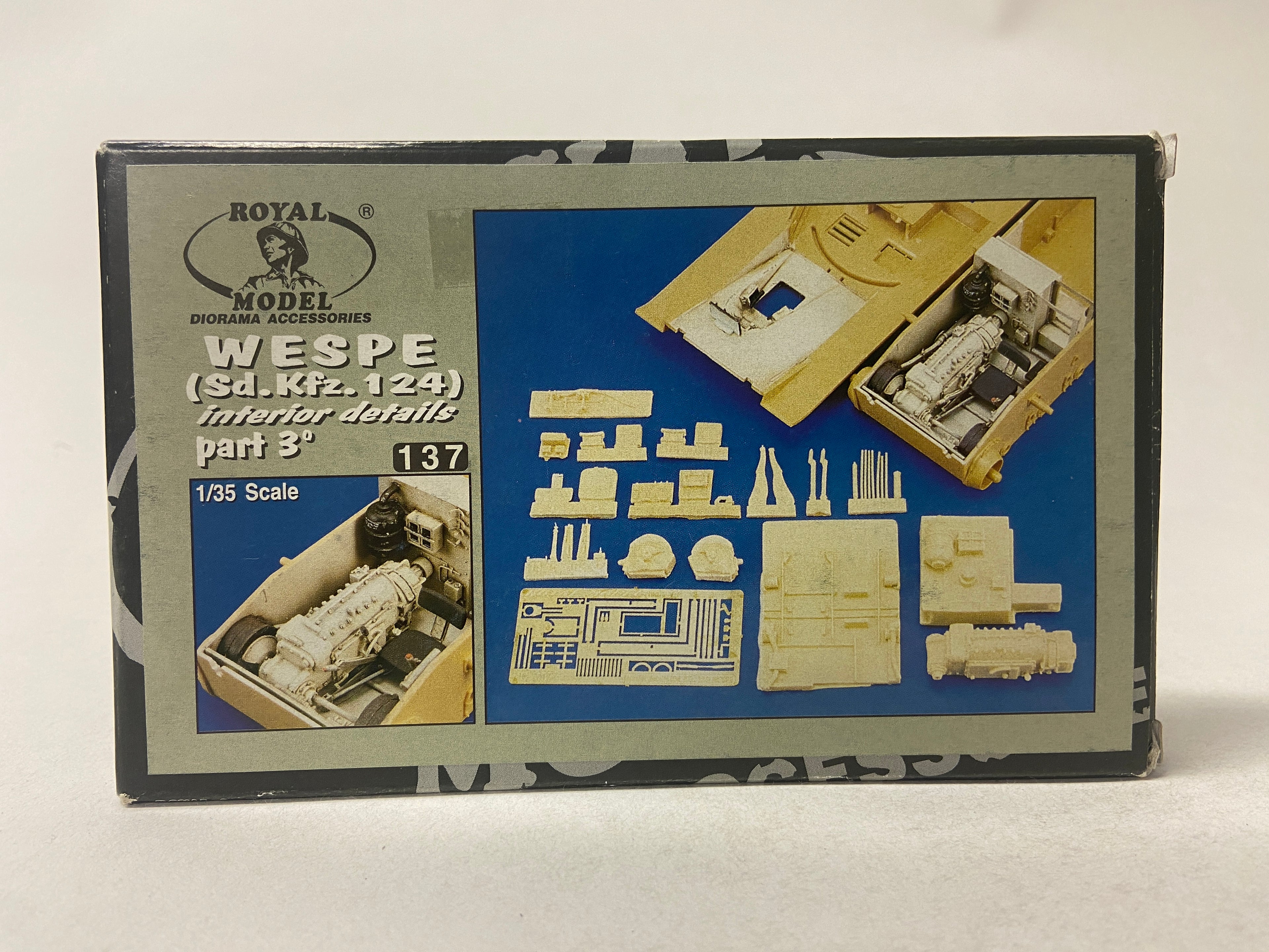 Royal Model 1:35 Wespe (Sd.Kfz. 124) Interior details Part 3 137
