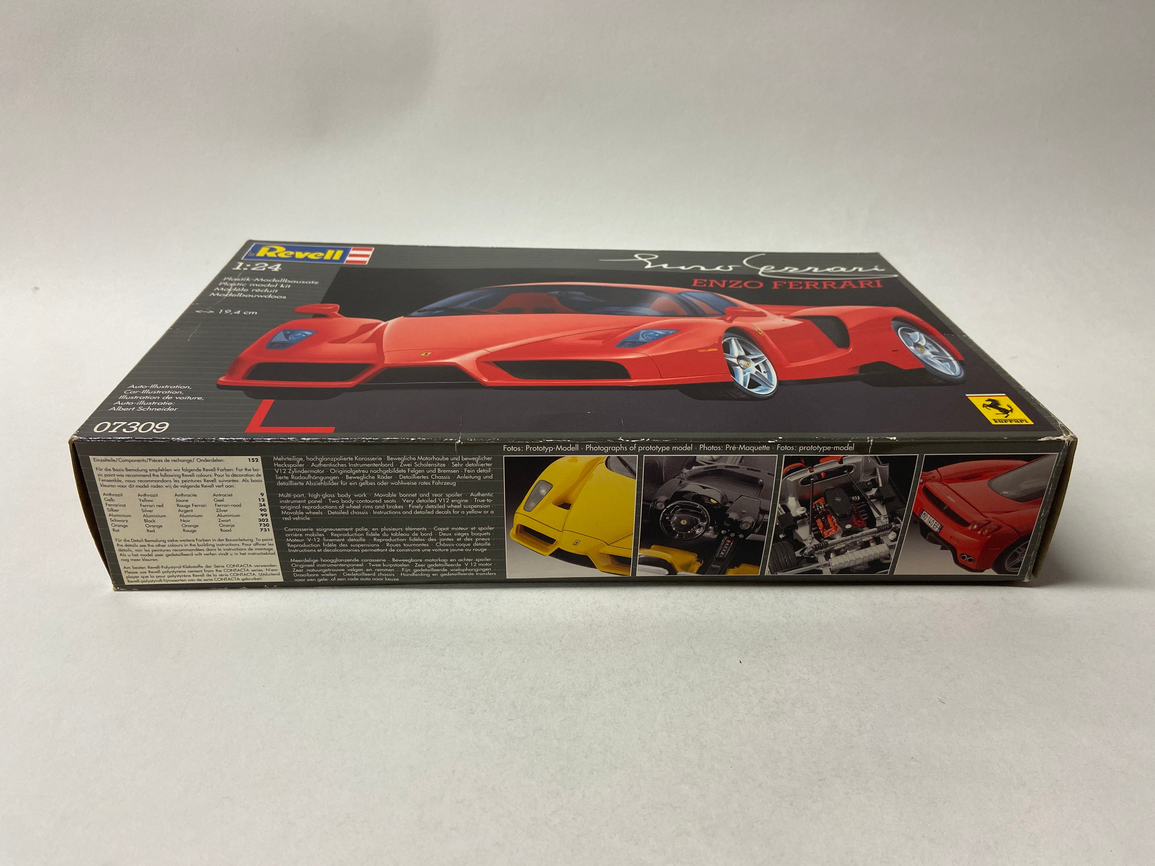Revell 1:24 Ferrari Enzo 07309