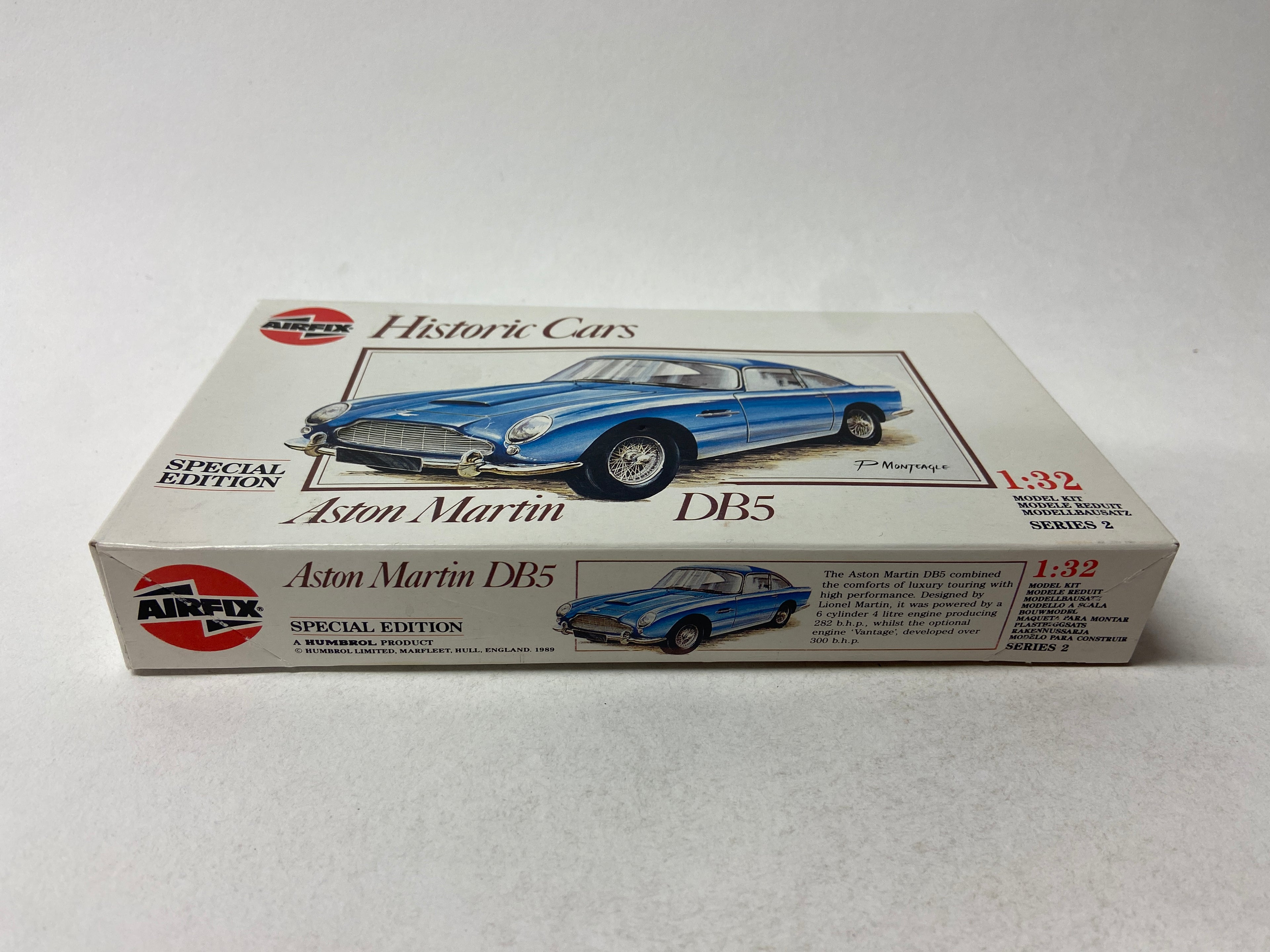 Airfix 1:32 Aston Martin DB5 2406