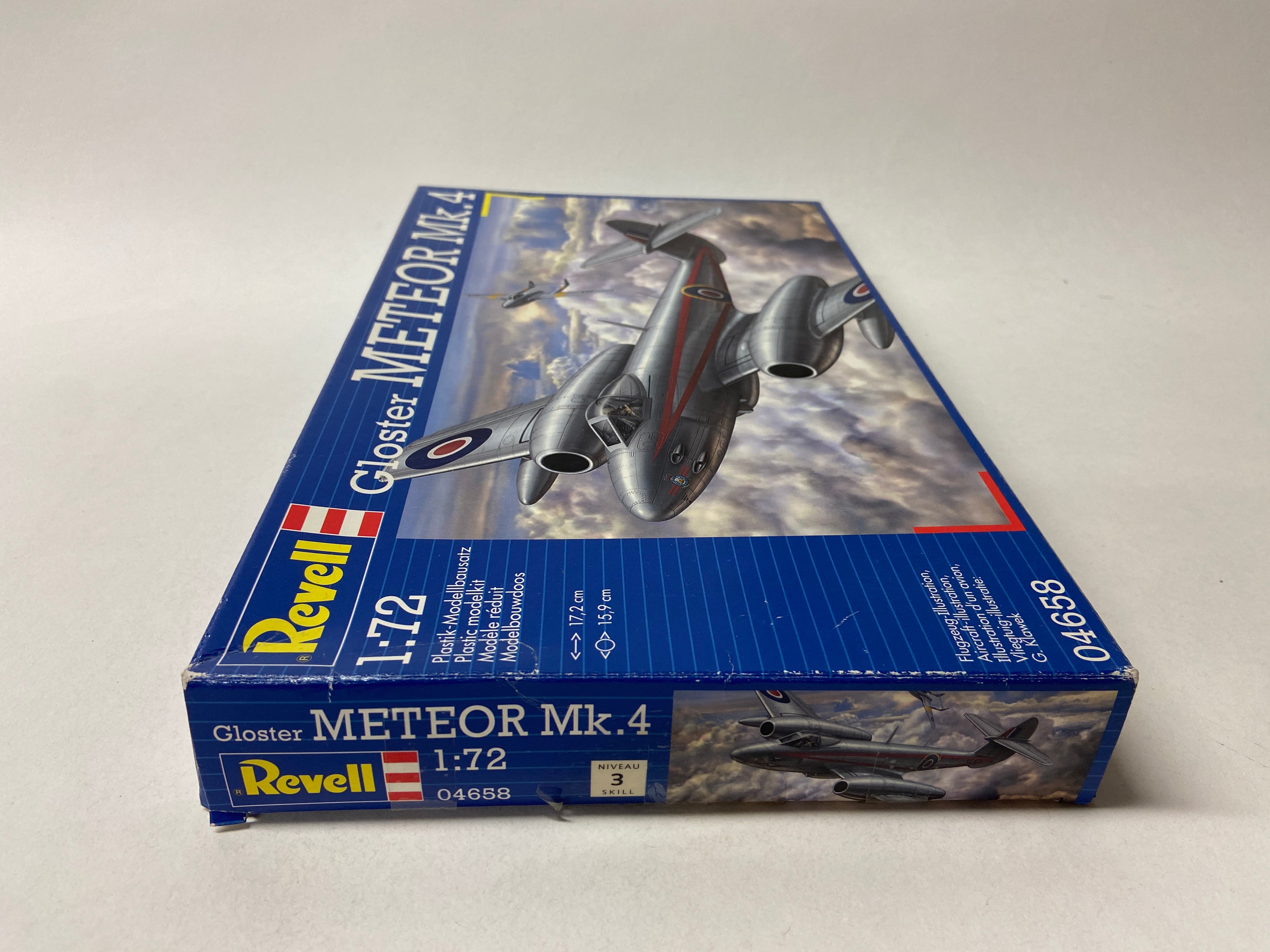 Revell 1:72 Gloster Meteor Mk.4 4658
