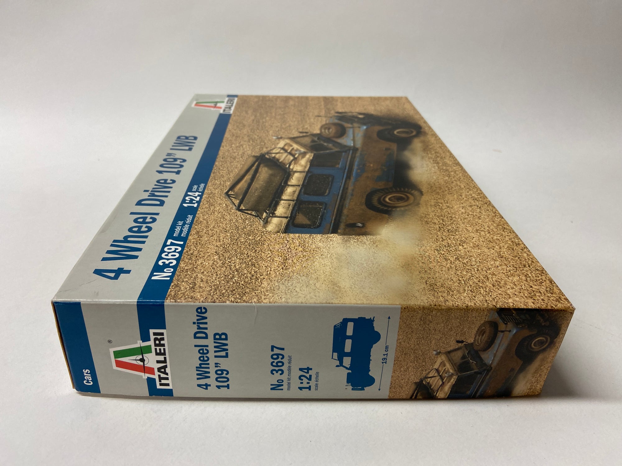 Land Rover 109" LWB