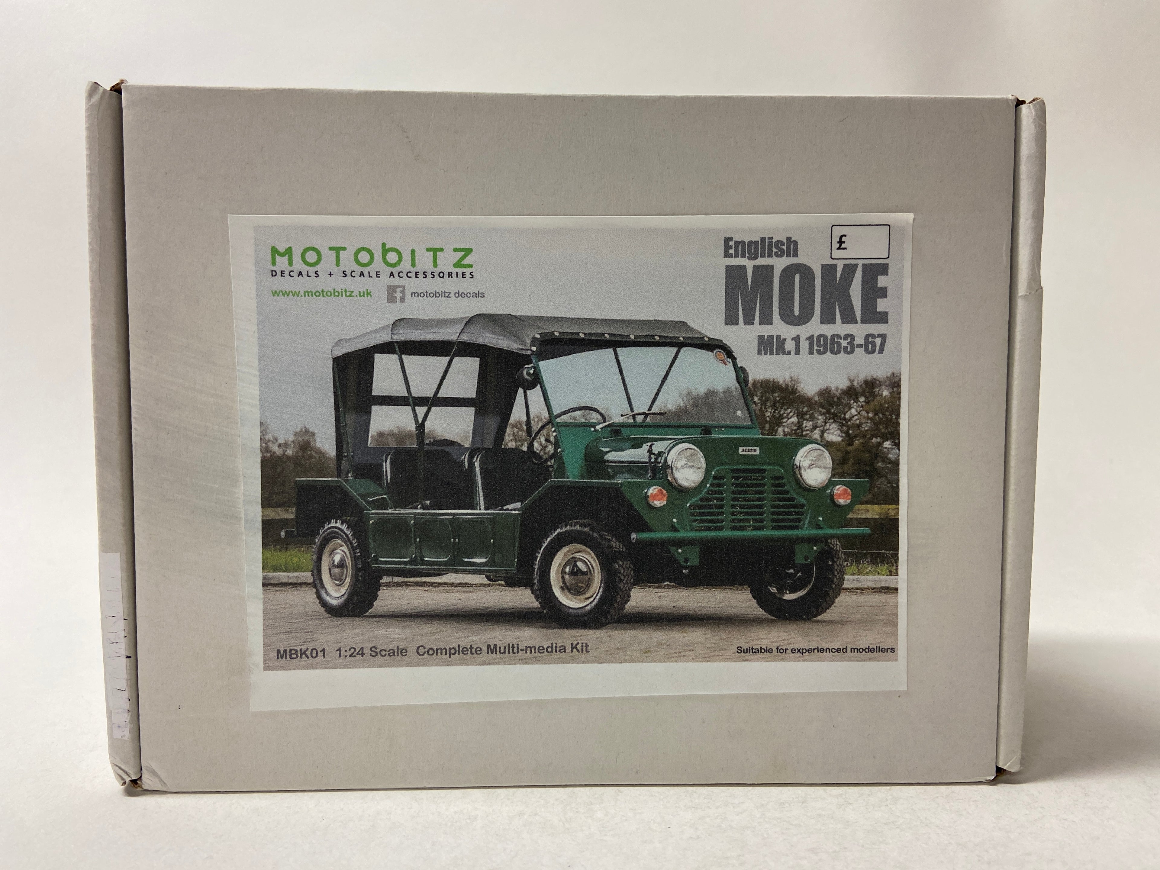 Motobitz 1:24 Moke Mk.1 1963-67 MBK01
