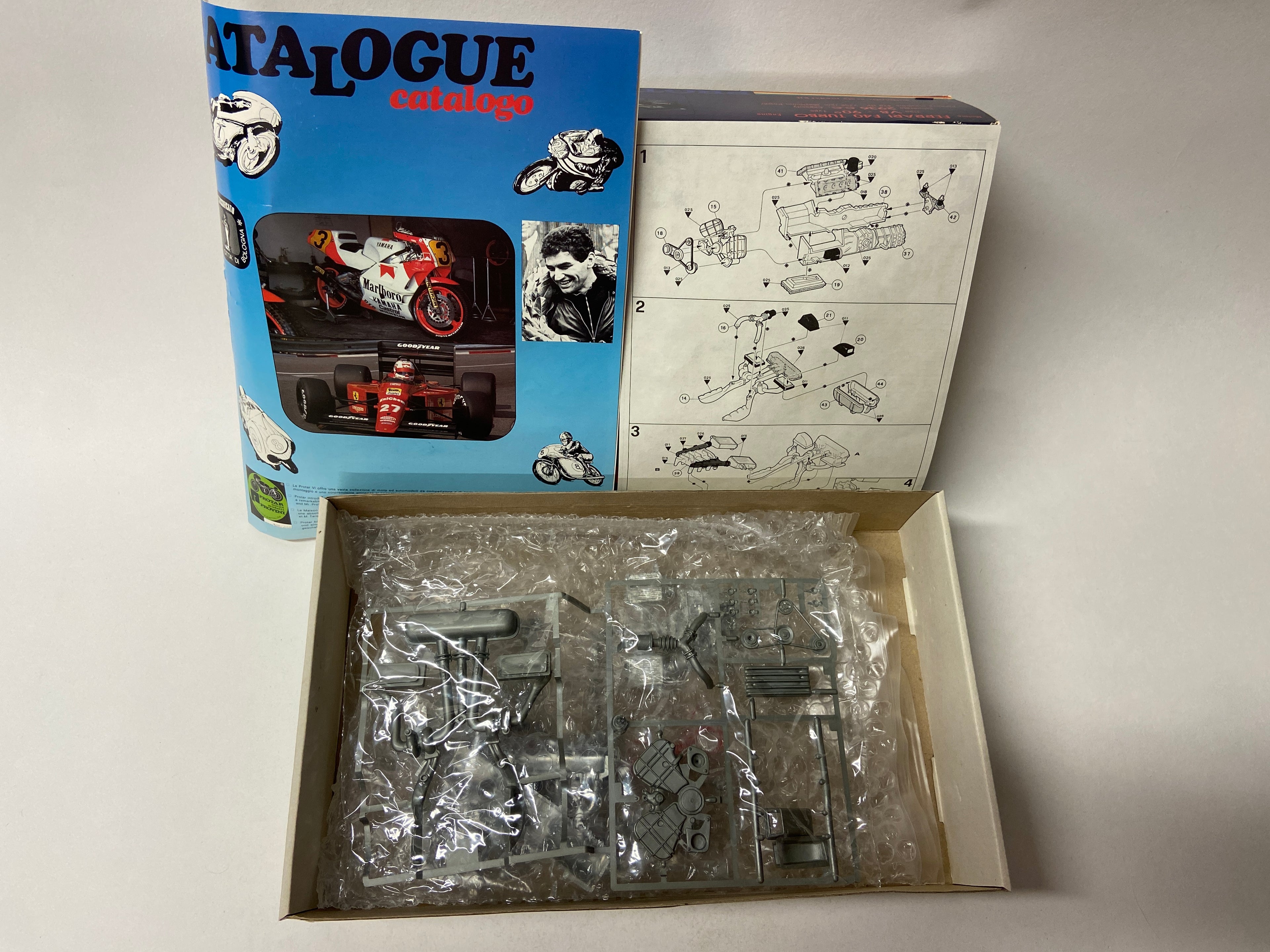 Protar 1:12 Ferrari F40 Turbo Engine 199E