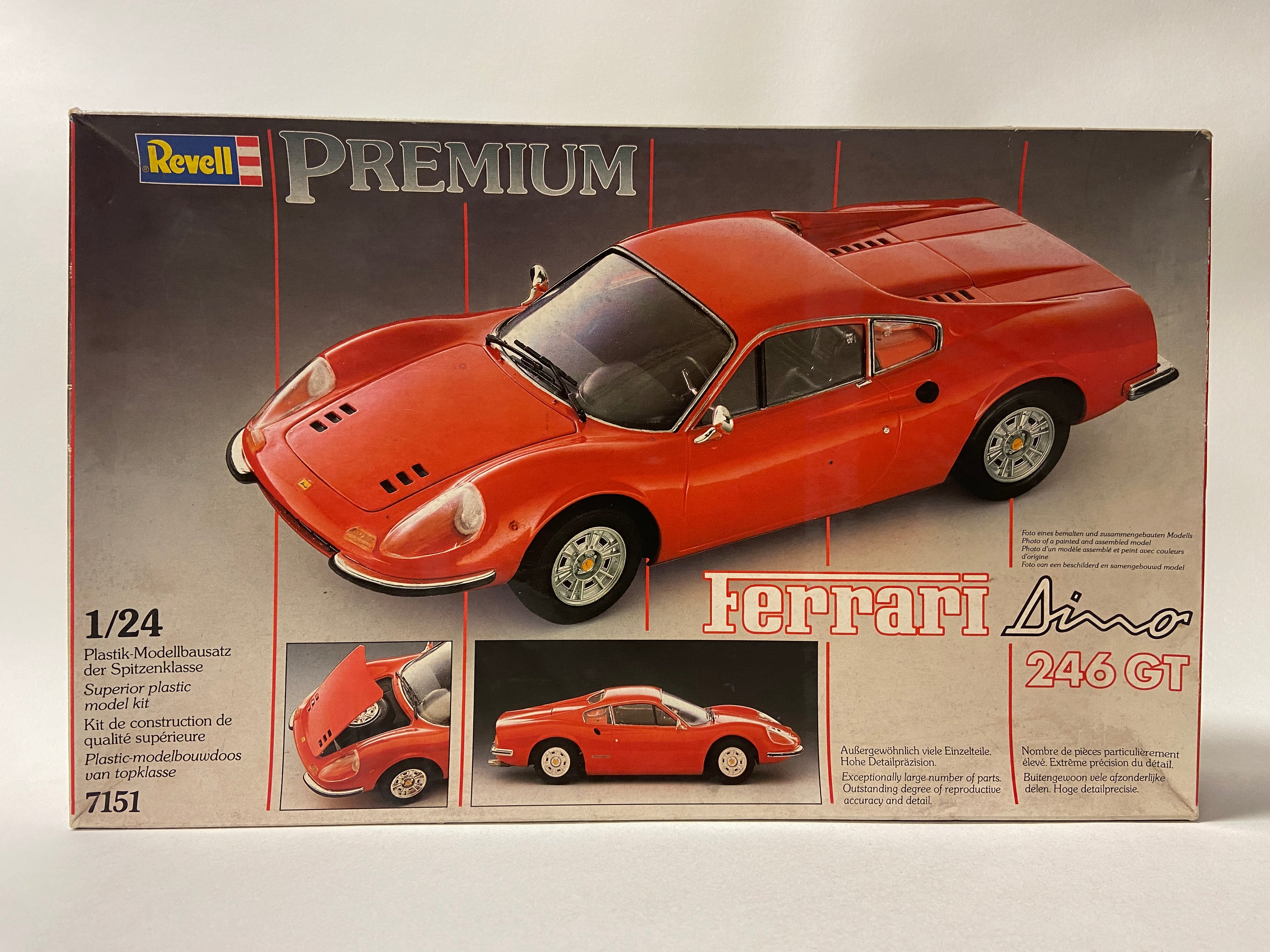 Revell 1:24 Ferrari Dino 246 GT 7151
