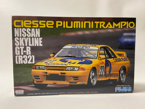 Fujimi 1:24 Ciesse Piumini Trampio Nissan Skyline GT-R (R32) 062686