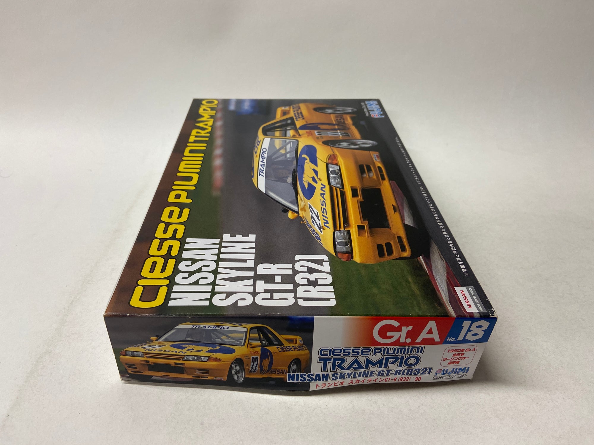 Ciesse Piumini Trampio Nissan Skyline GT-R (R32)