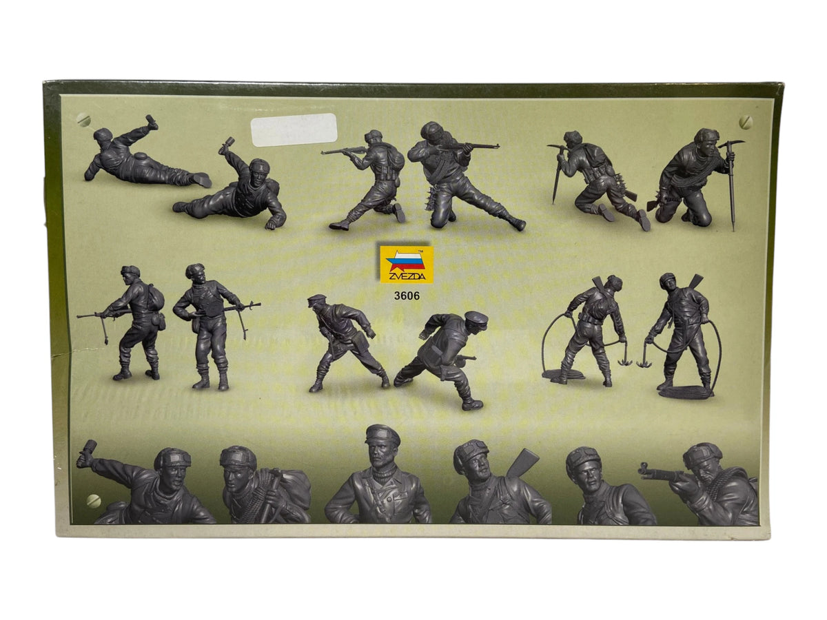 Zvezda 1:35 Soviet Mountain Infantry WWII 1942 3606
