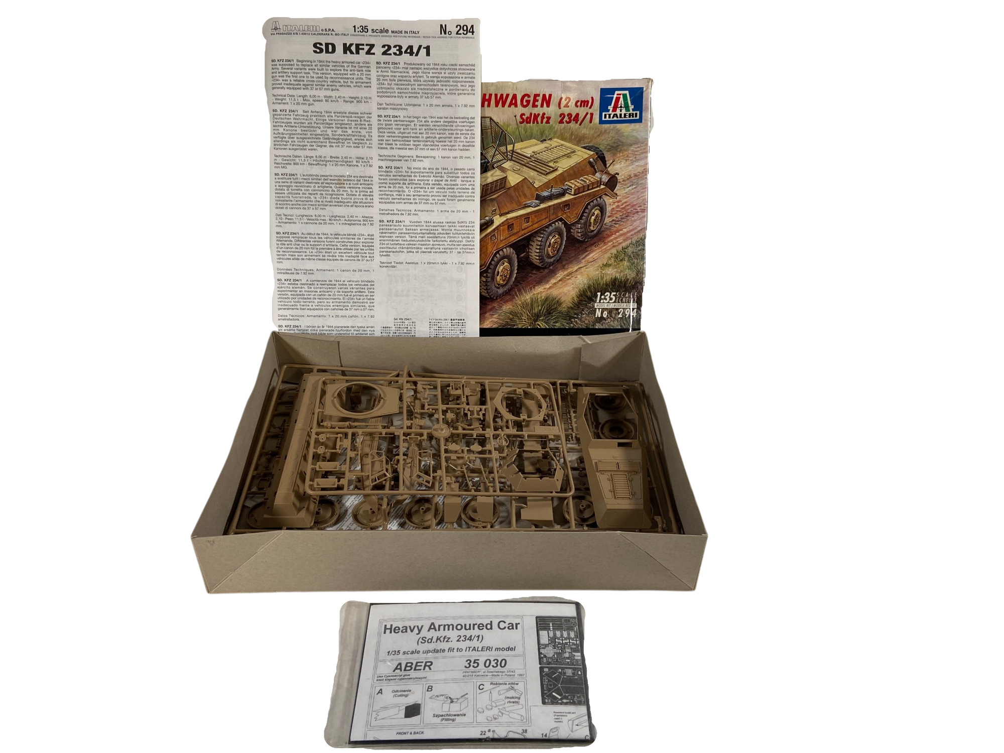 Italeri 1:35 Schwerer Panzerspähwagen SdKfz 234/1 incl. Aber upgrade set 294
