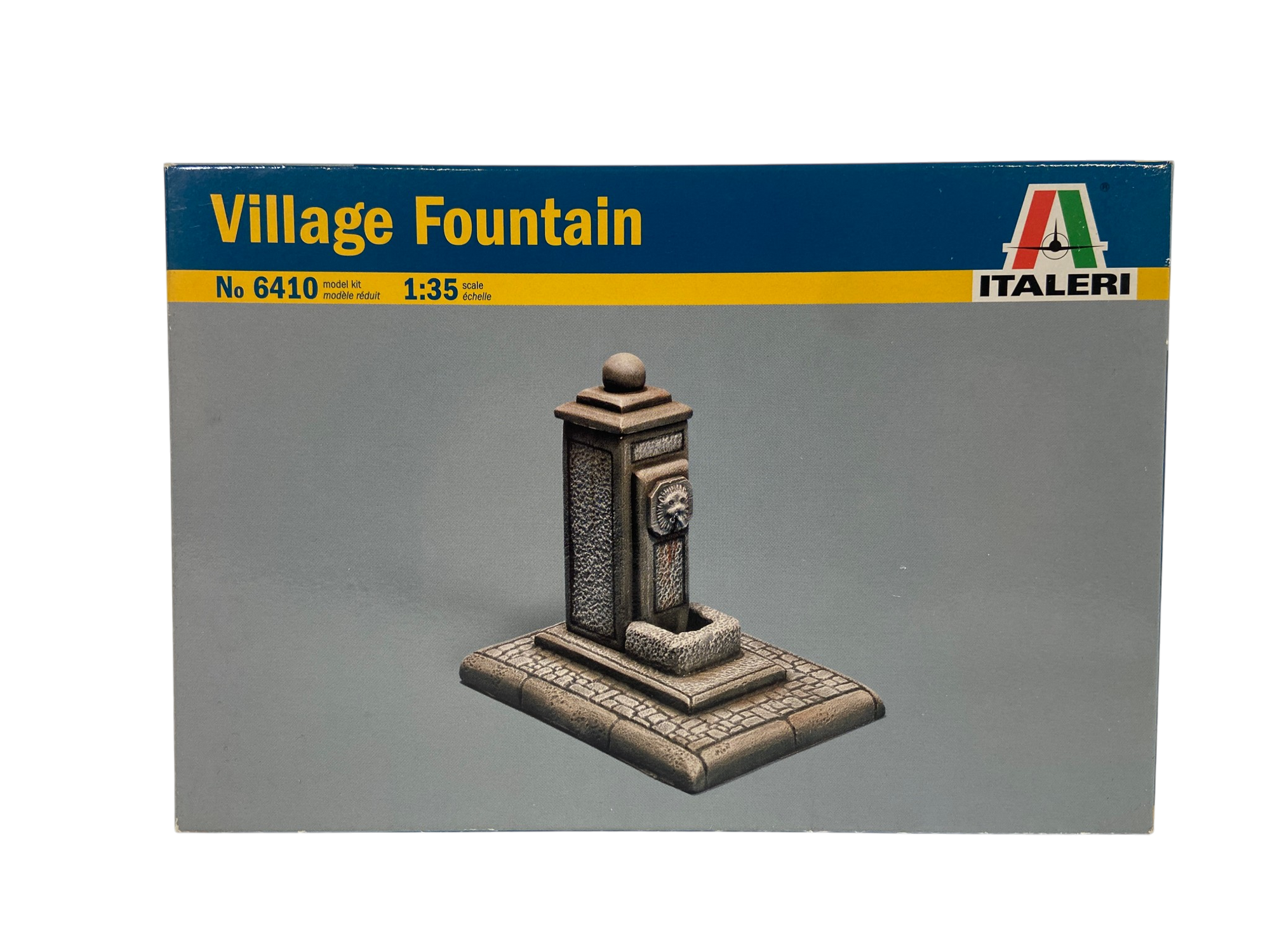 Italeri 1:35 Village Fountain 6410