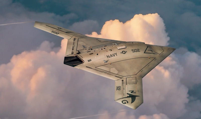 Italeri 1:72 X-47B Unmanned Combat Aircraft System 1421
