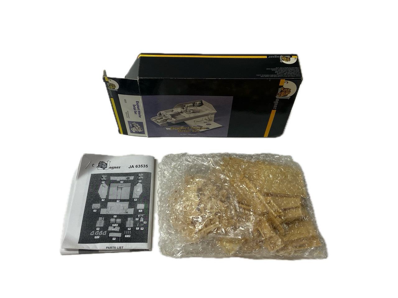 Jaguar 1:35 Elephant Interior Detail Set 63535