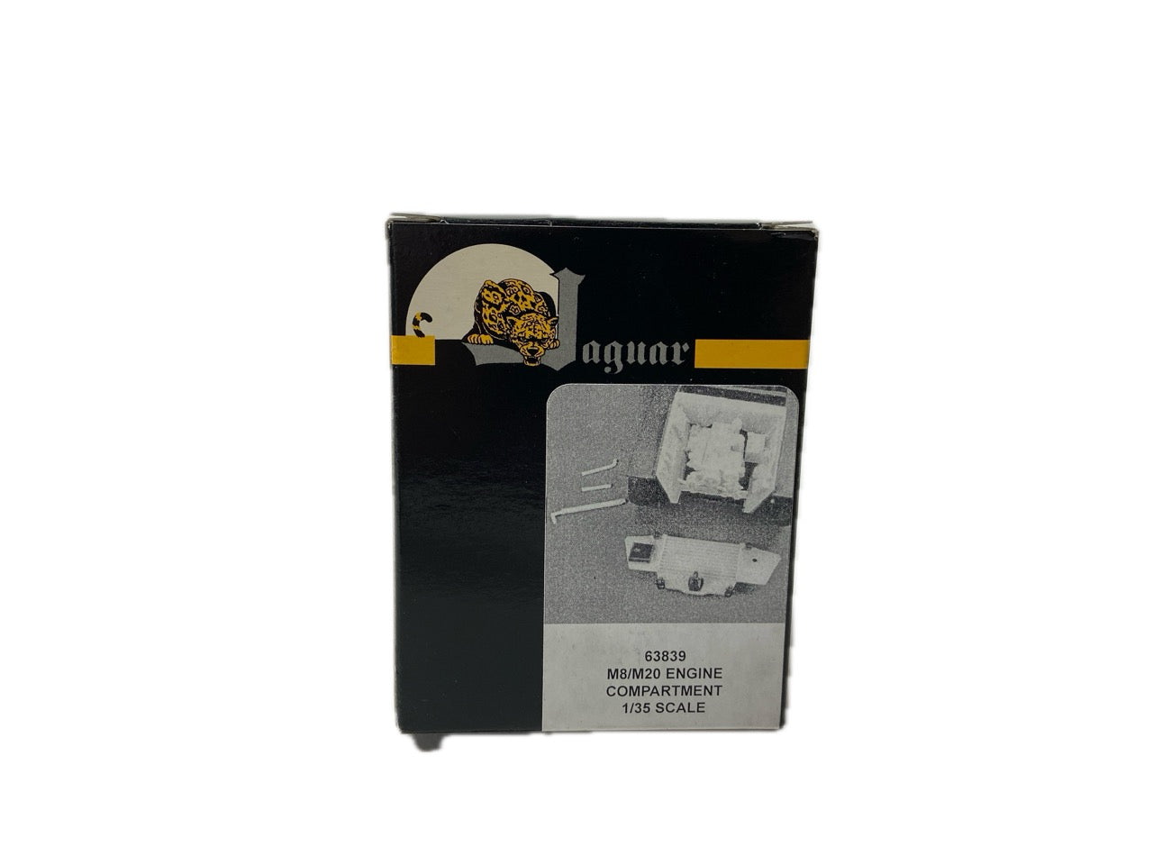 Jaguar 1:35 M8/M20 Engine Compartment 63839