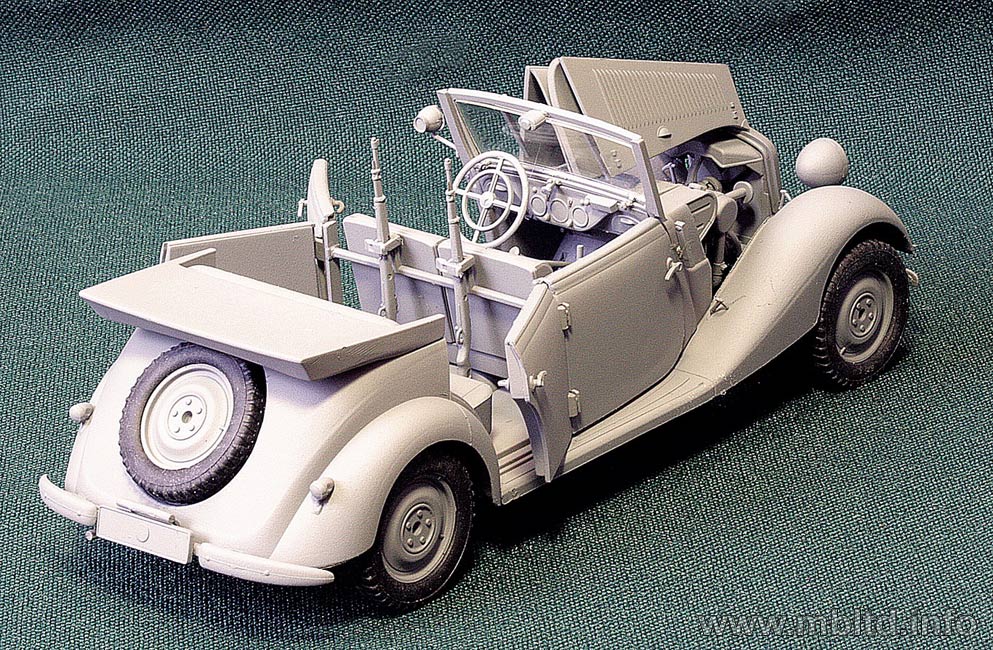 Master Box 1:35 German military car Mercedes-Benz Typ 170 V MB35100