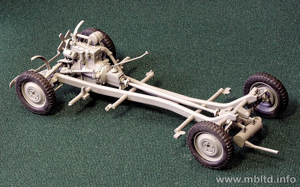 Master Box 1:35 German military car Mercedes-Benz Typ 170 V MB35100